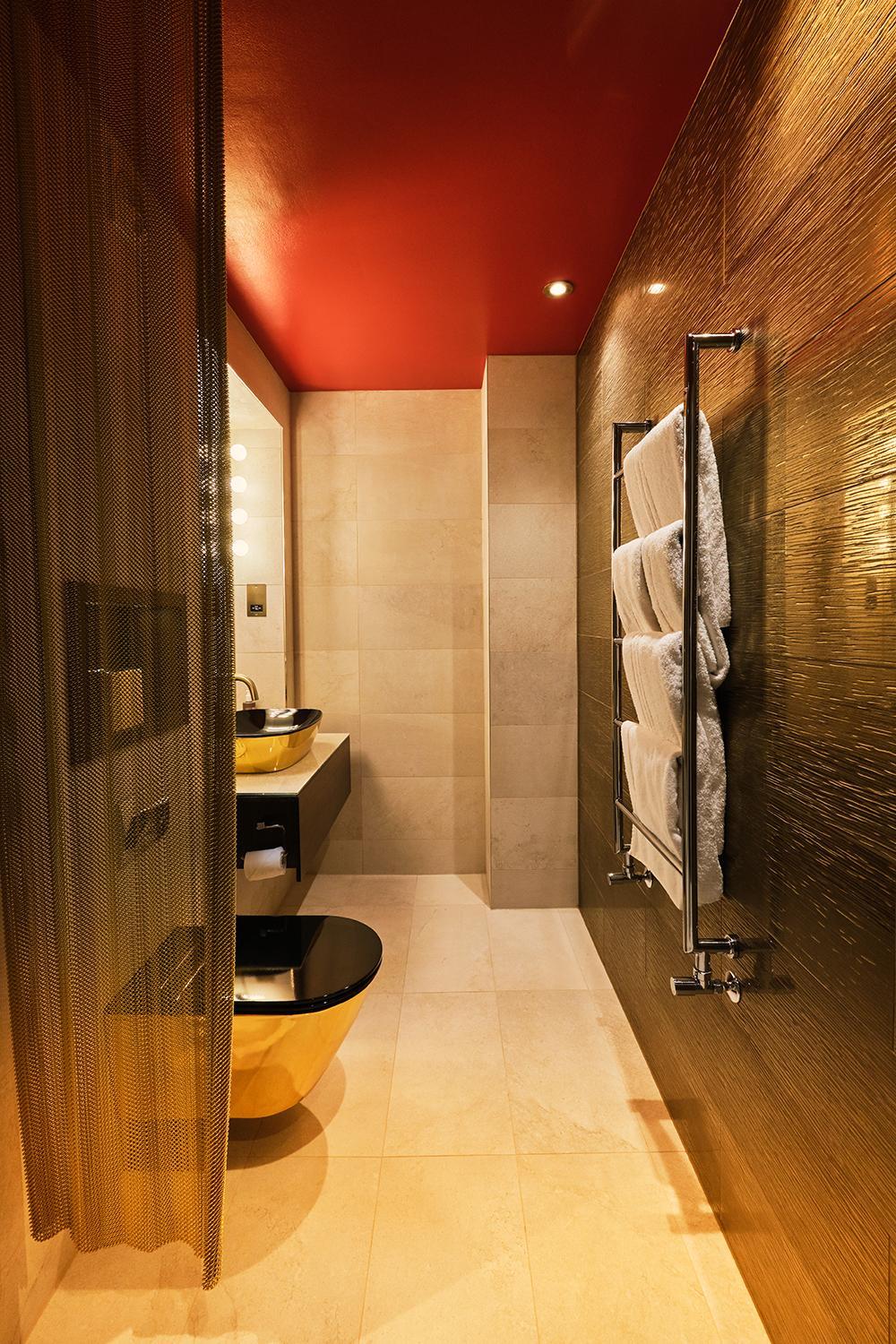 Pop Diva Suites