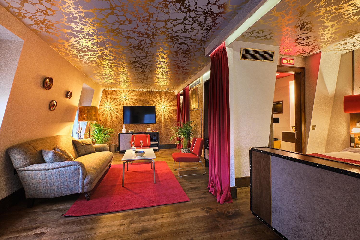 Pop Diva Suites