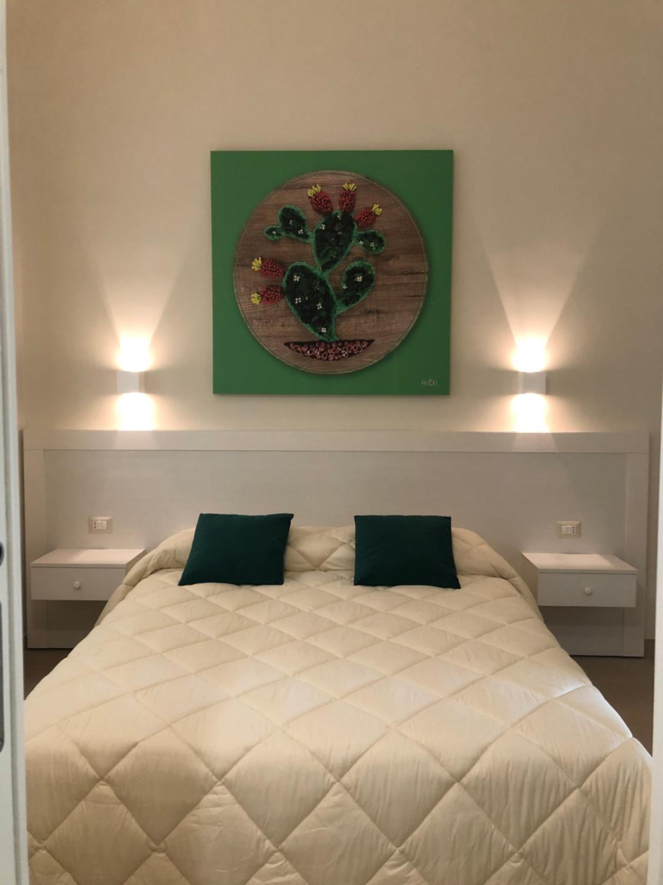 Double Room with Shared Bathroom photo 3