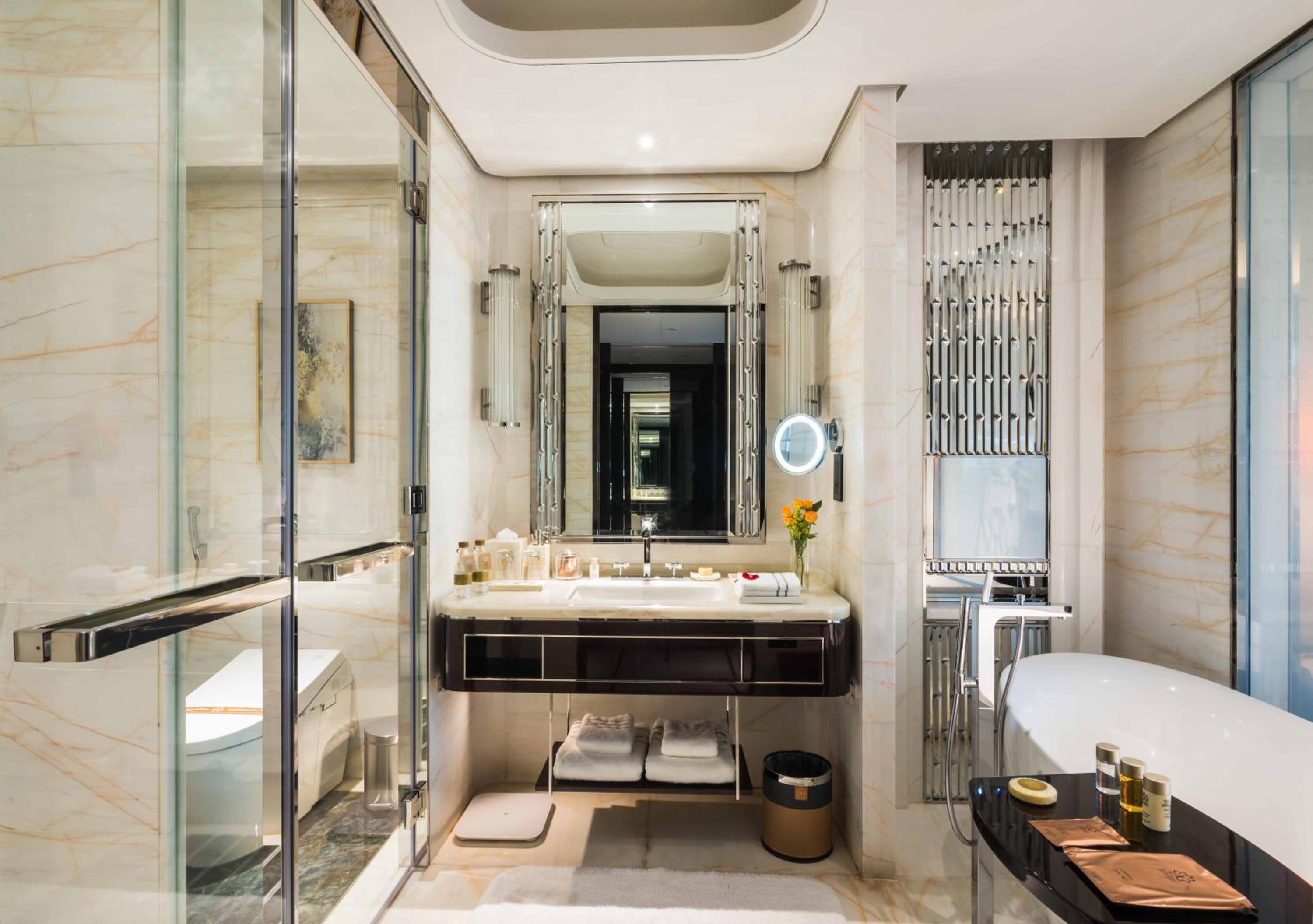 Premium room king with partial sea view - Photo 4