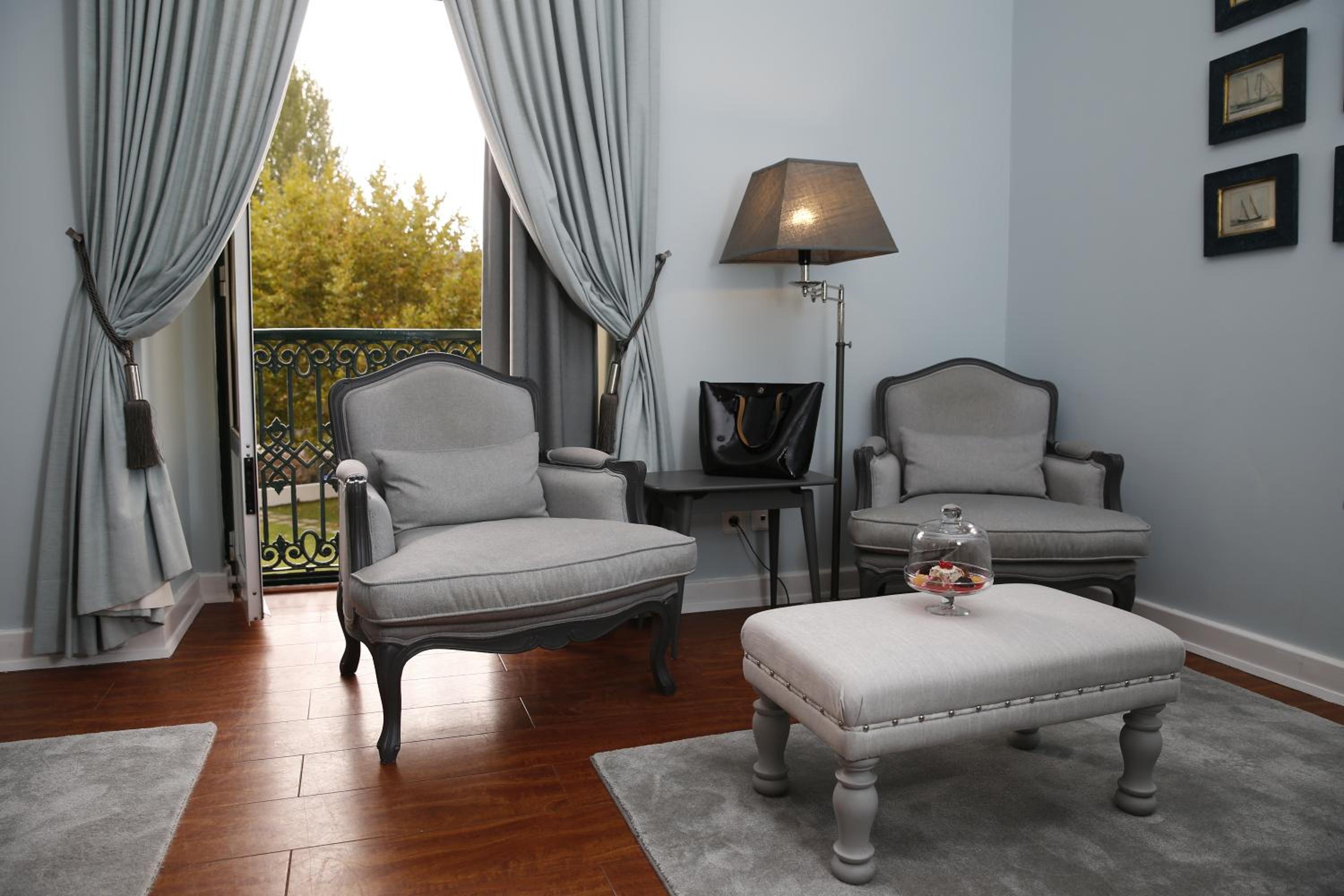 Superior King or Twin Room - Photo 3