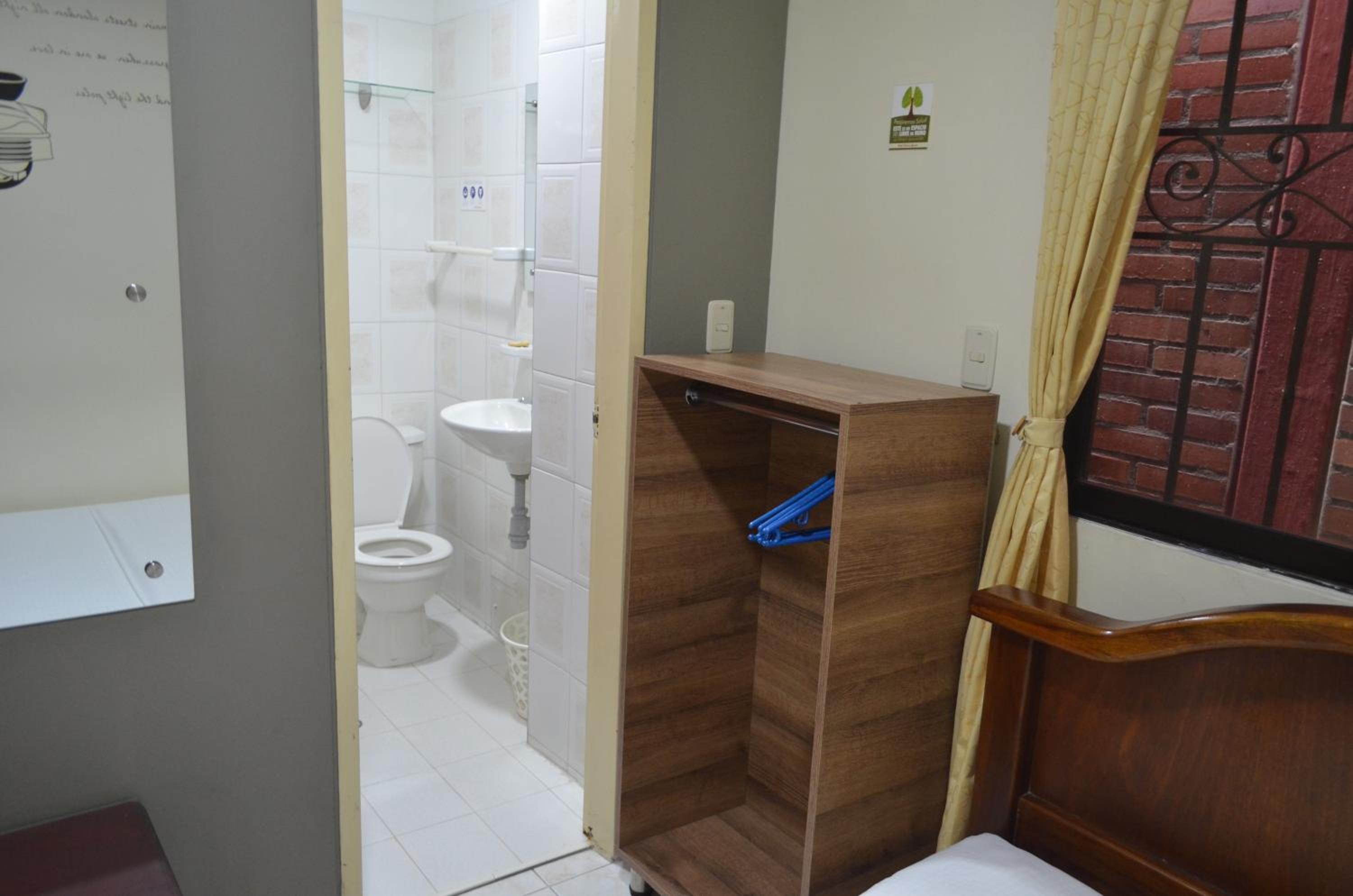 Standard Single Room photo 3