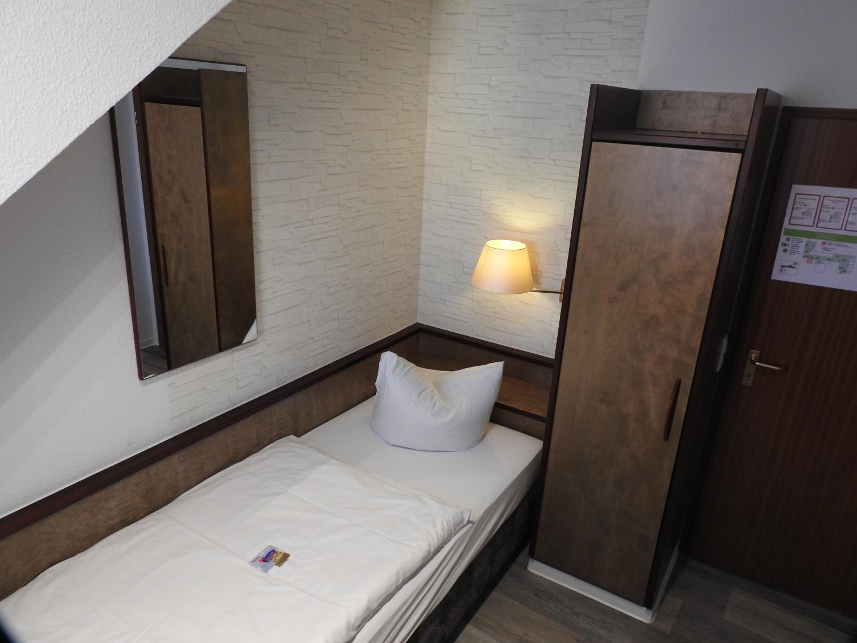 Economy Single Room photo 1