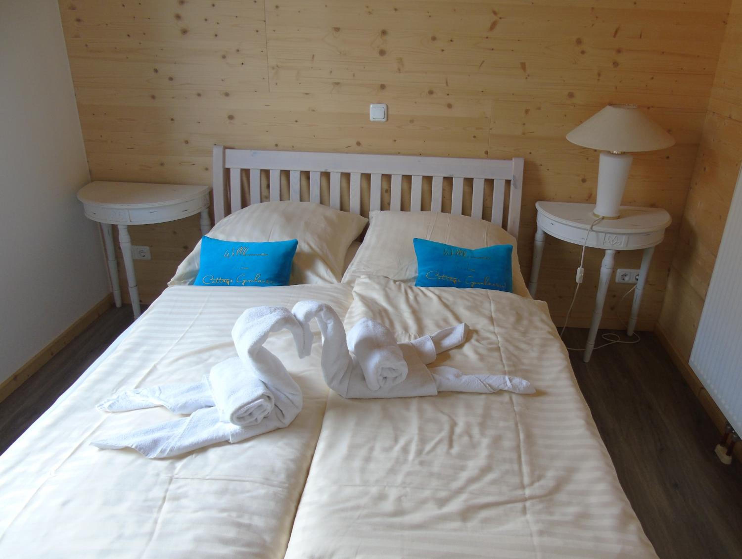 Two-Bedroom Apartment - Photo 11
