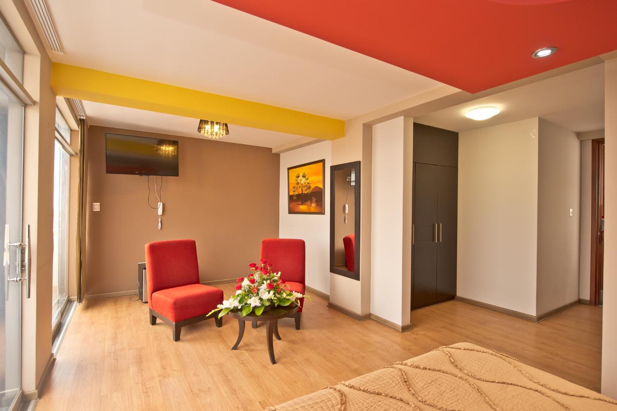 Suite photo 1