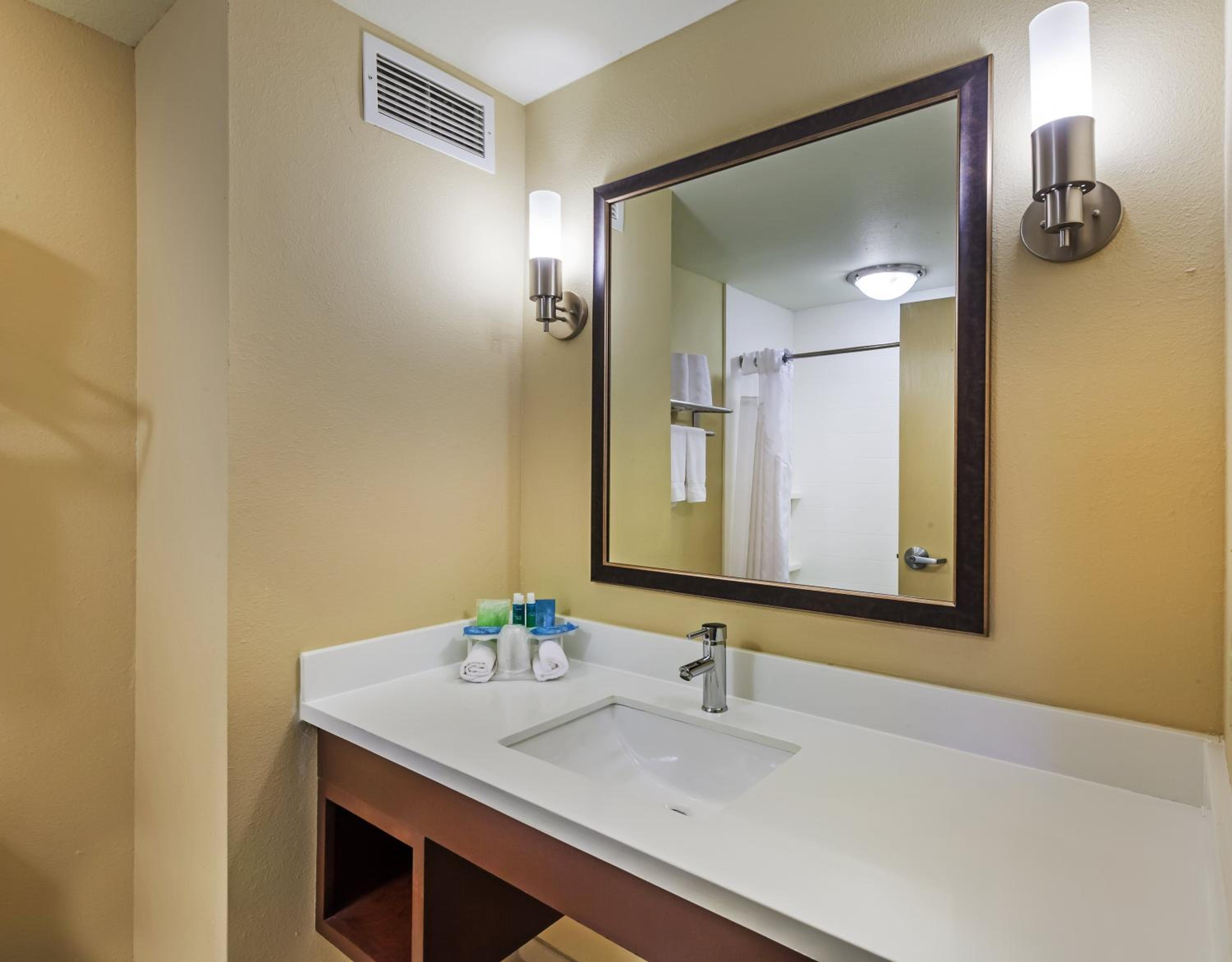 Standard Room - Photo 2