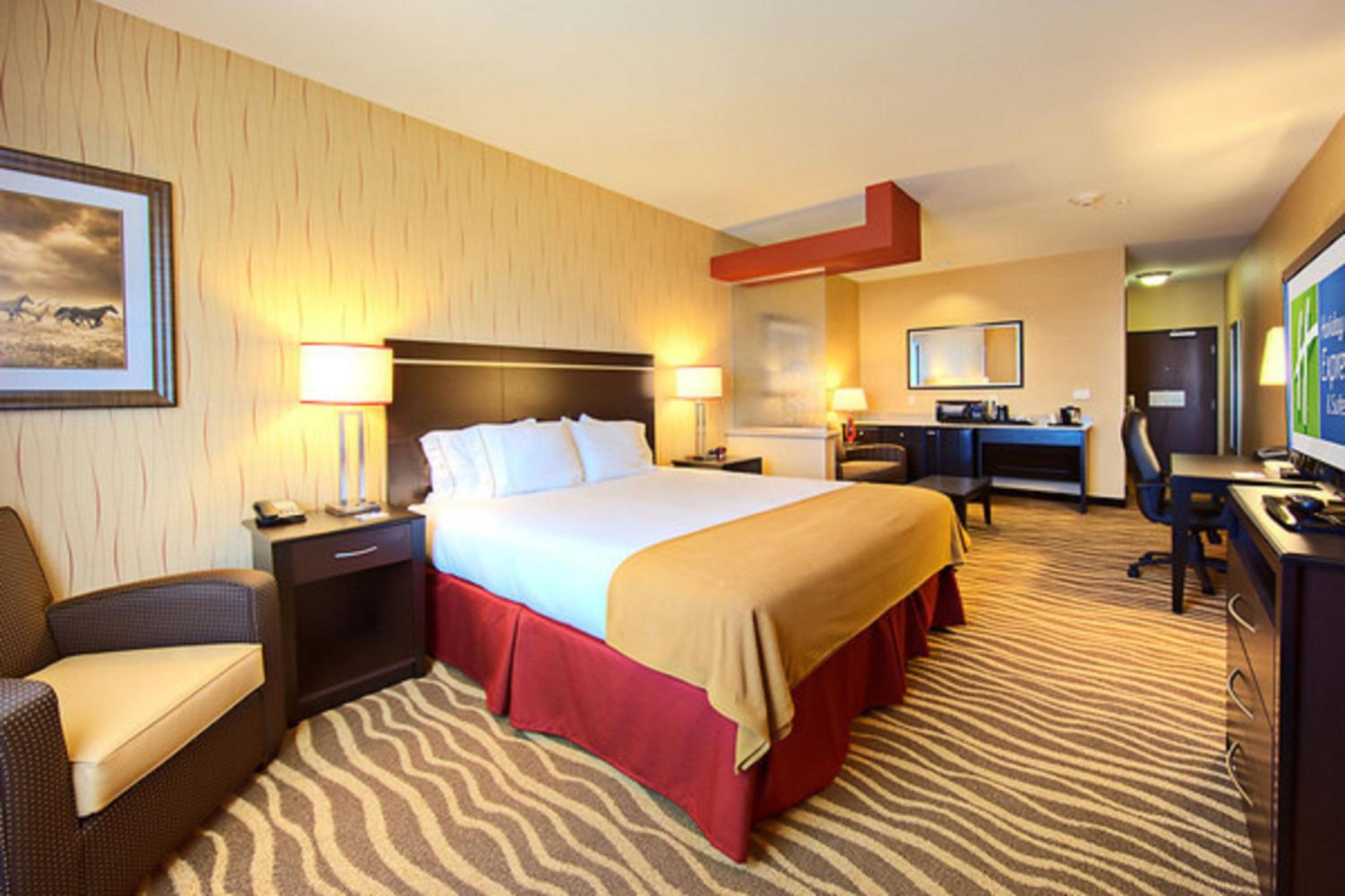 Standard King Room - Photo 1