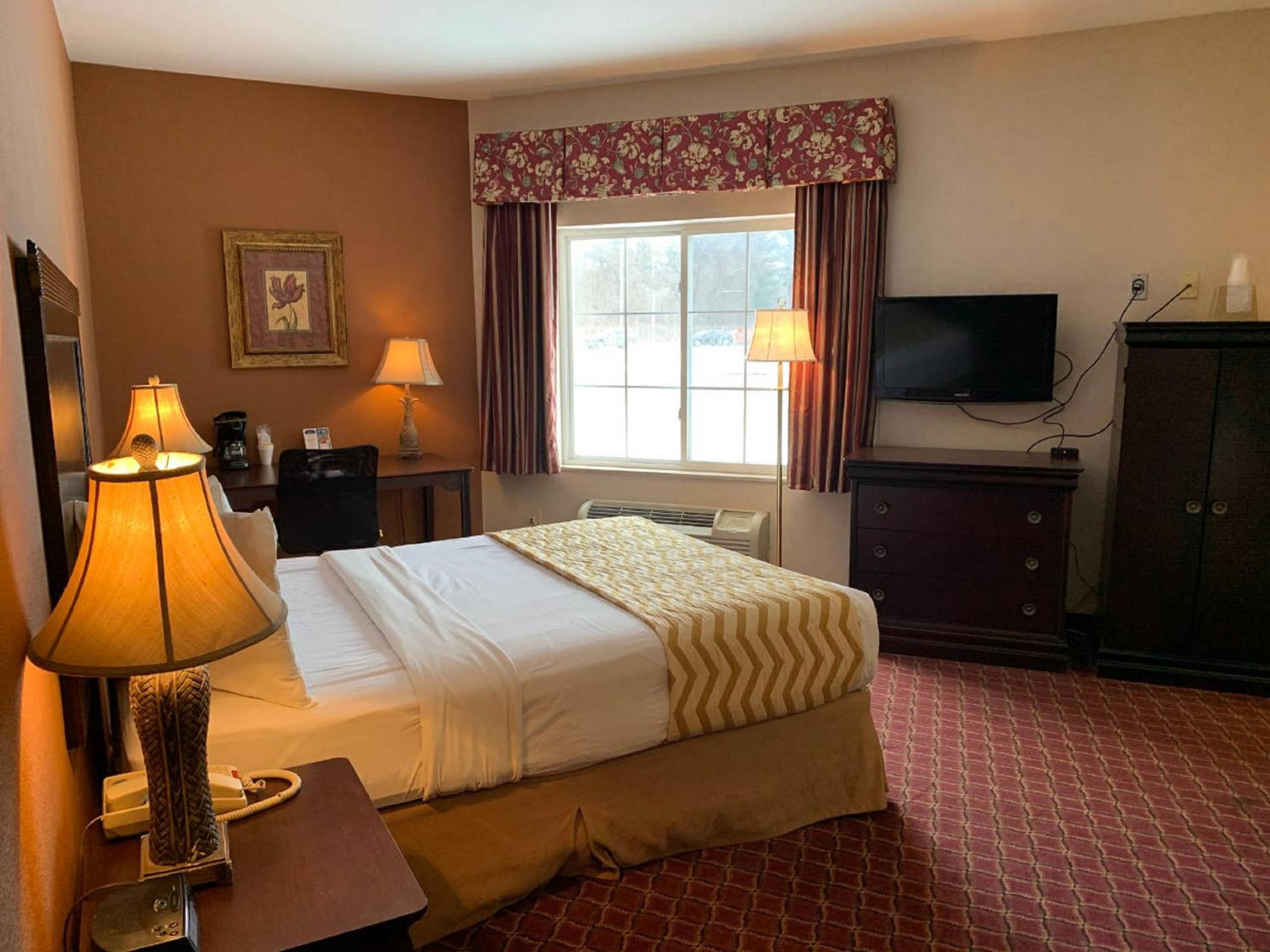 Deluxe Queen Room photo 1