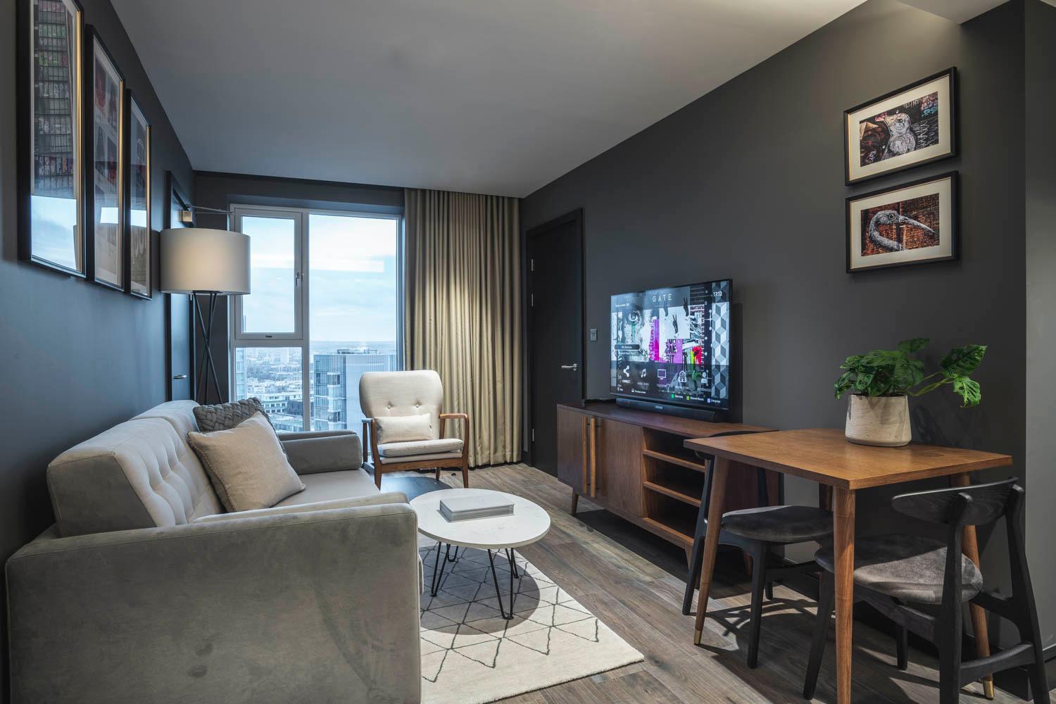 Skyline - One Bed Apartment  photo 3