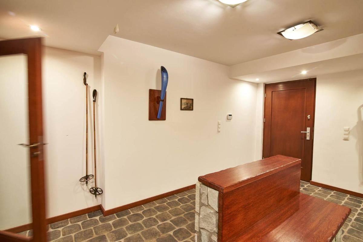 Villa photo 1