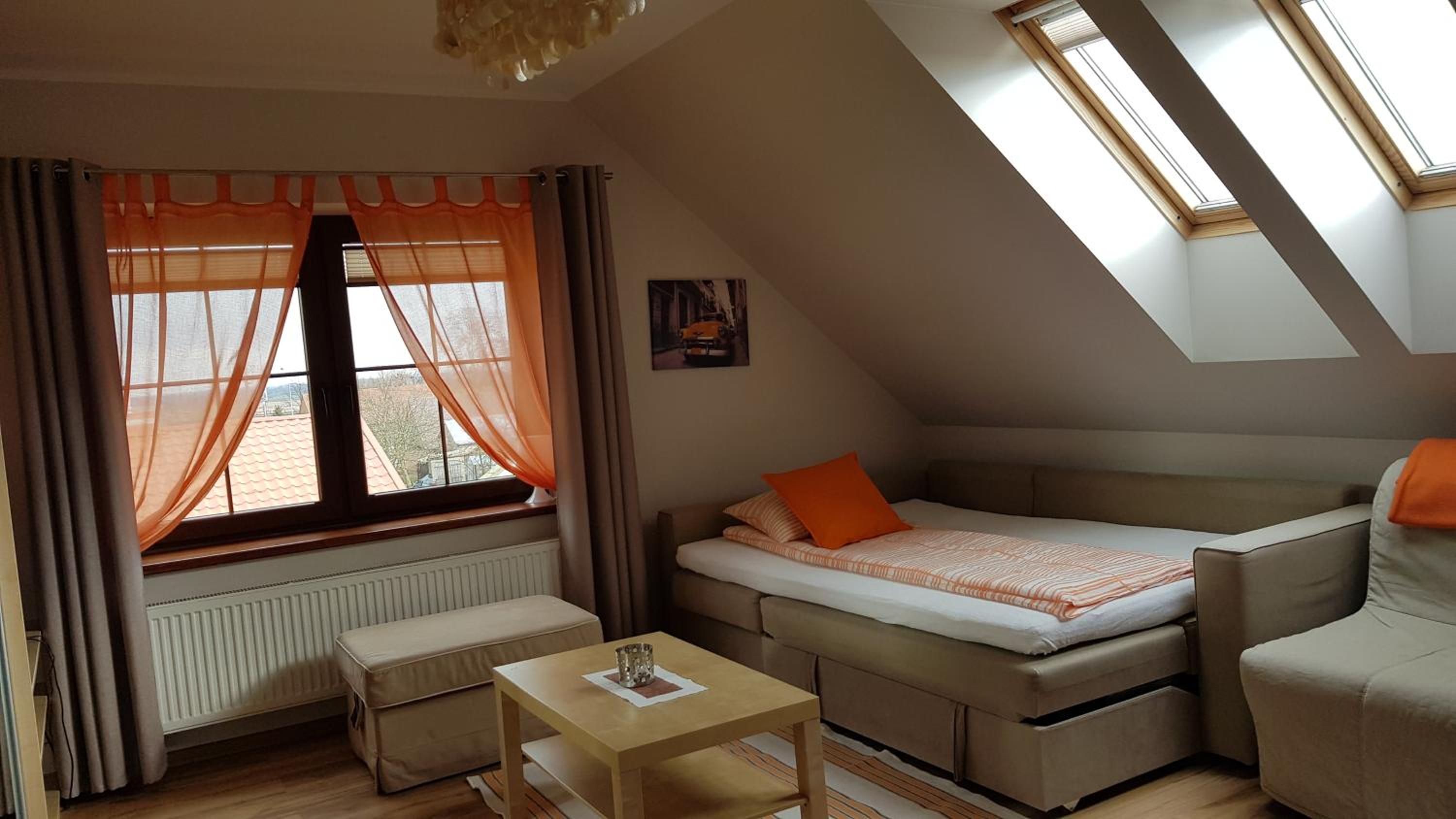 Apartment - Split Level - Photo 22