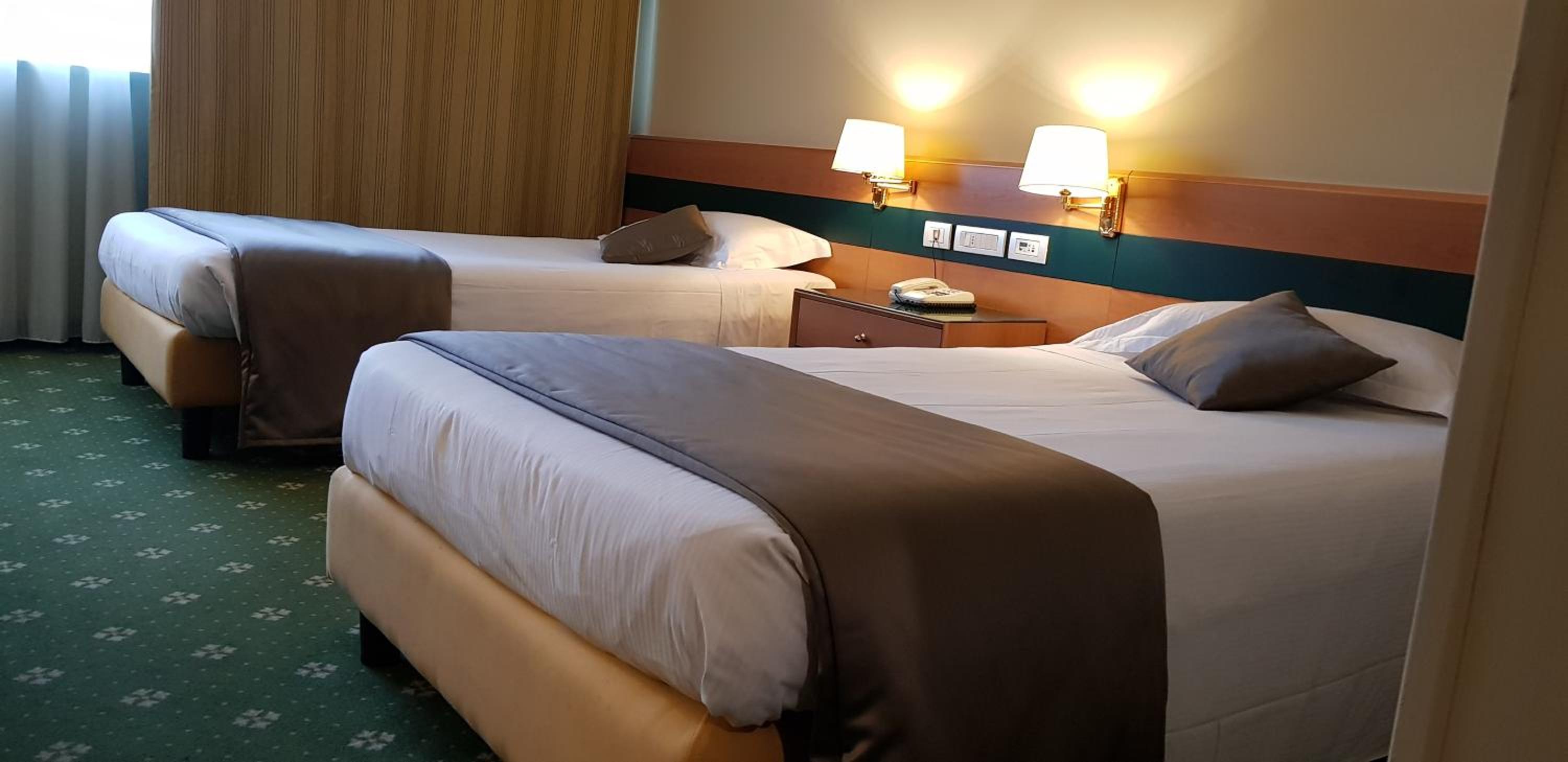 Classic Triple Room photo 1