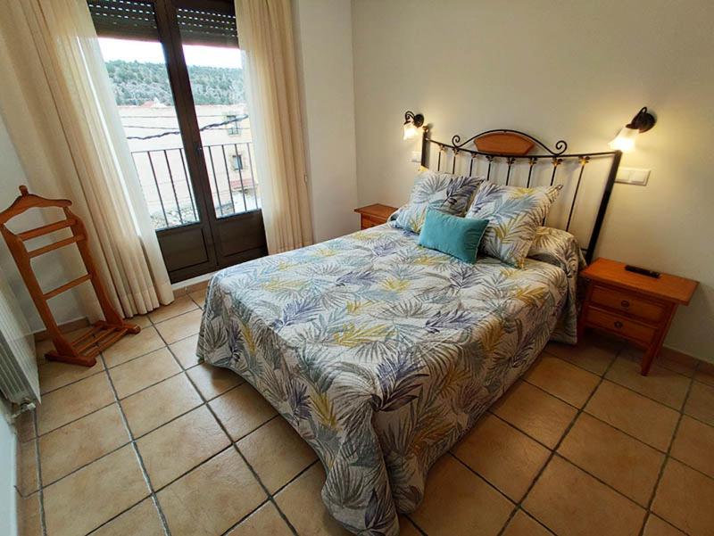 Habitación Doble Estándar o con Dos Camas Individuales.