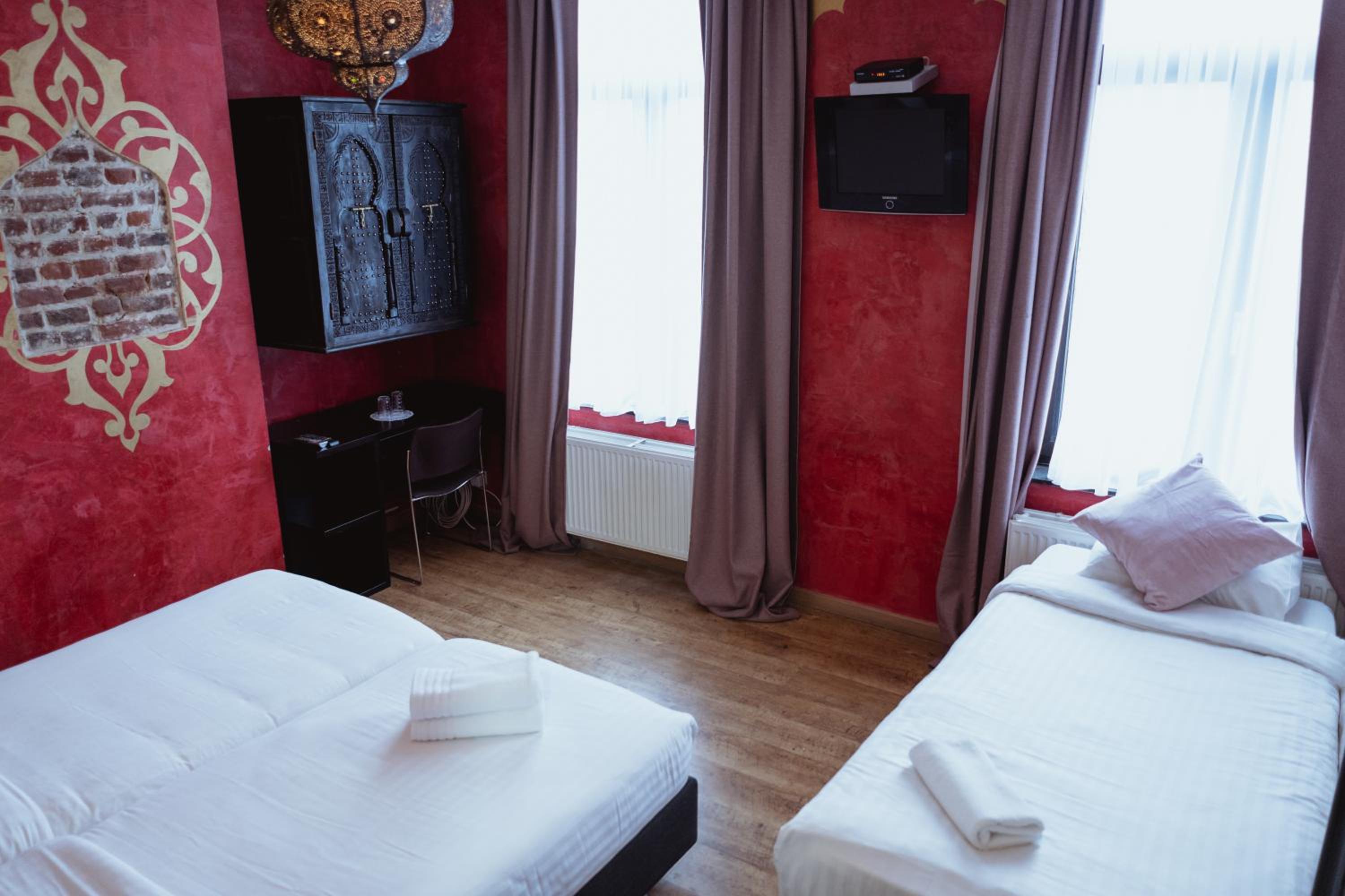 Triple Room - Photo 10