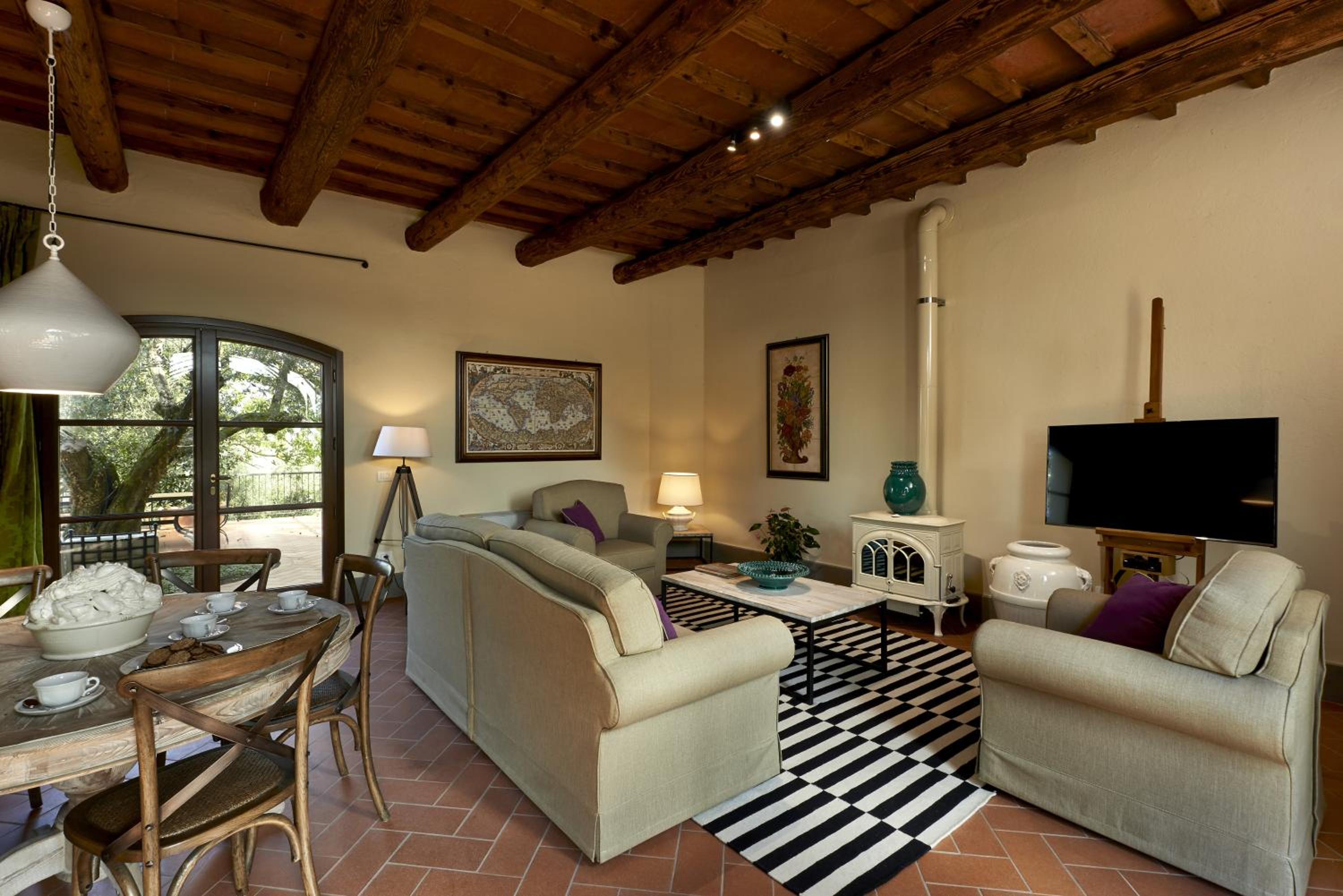 Villa with Garden View