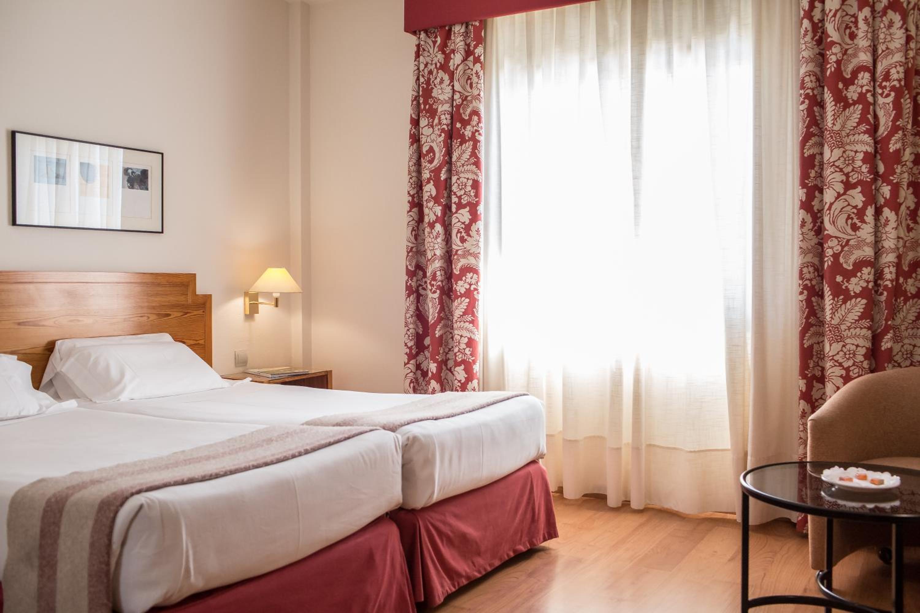 Twin Room - Photo 1