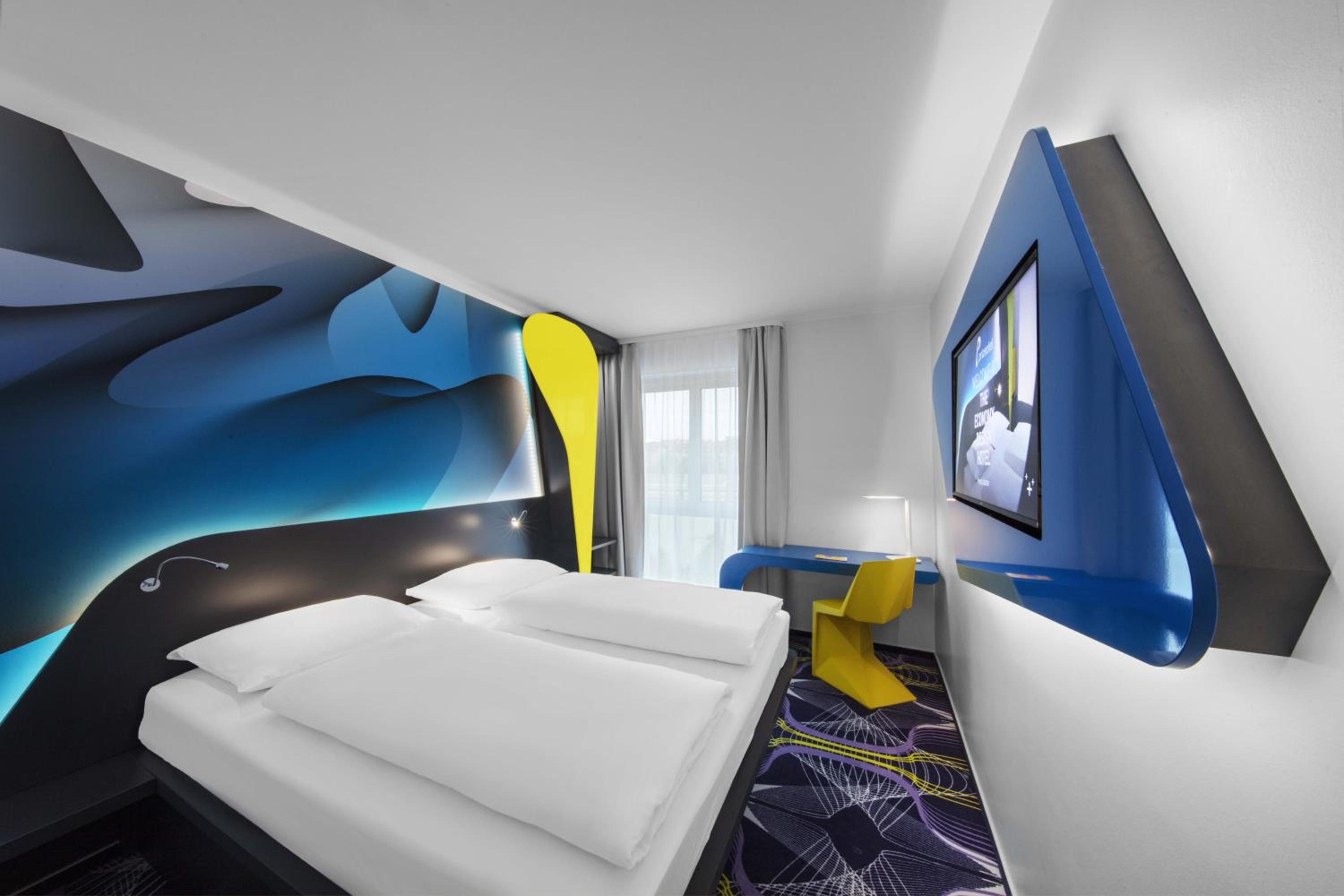 Design Room - Photo 8