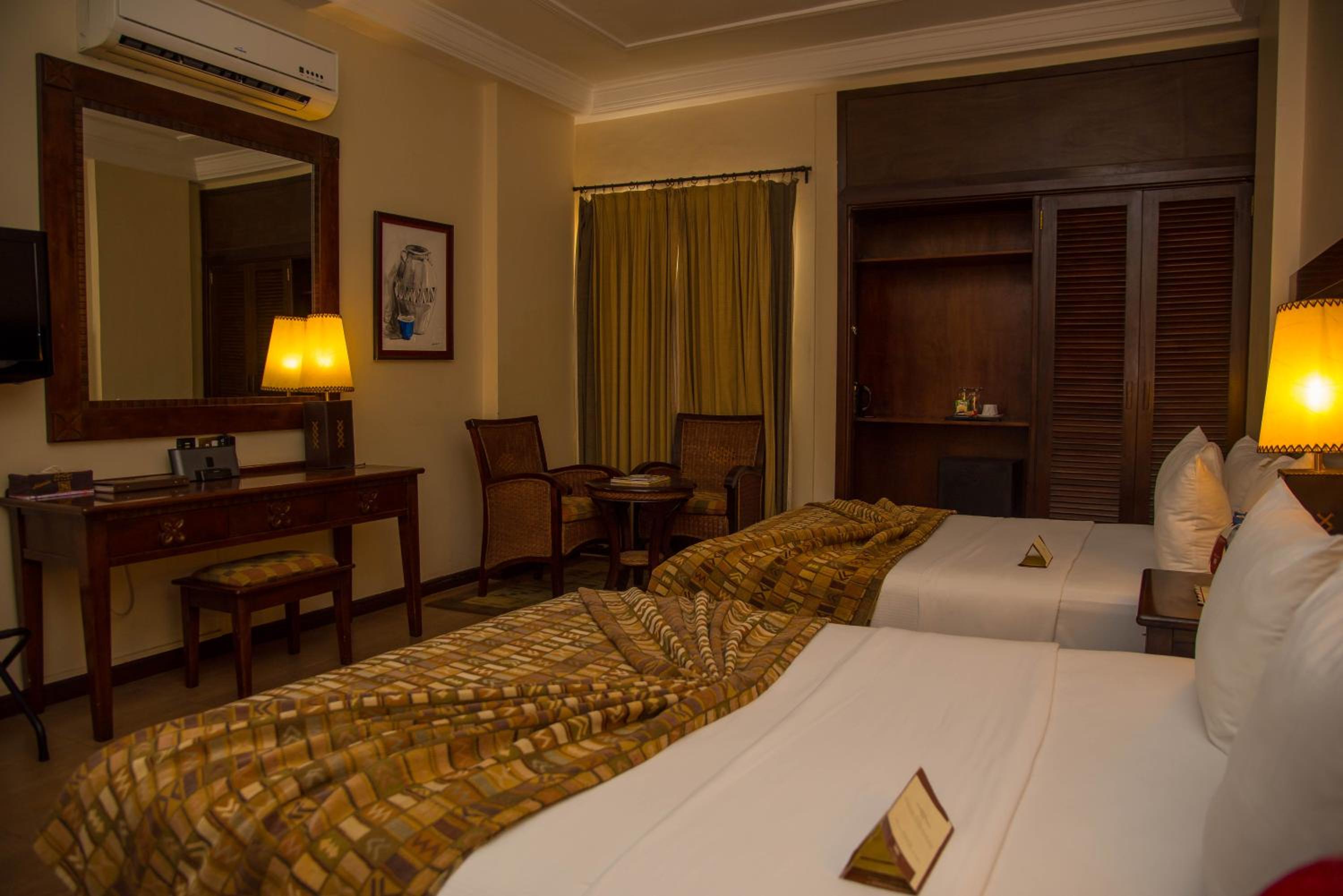 Deluxe Queen Room with Two Queen Beds