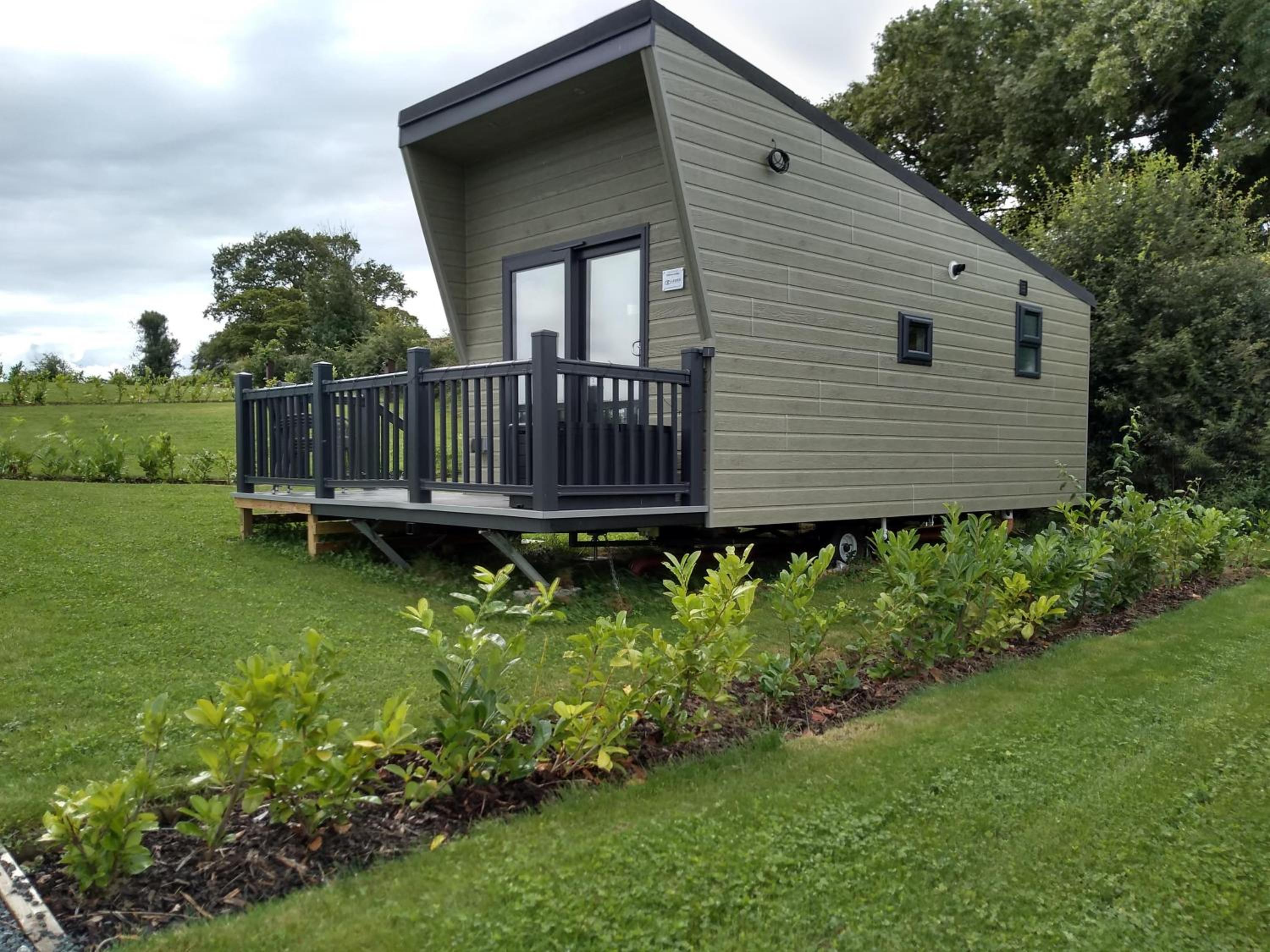 One-Bedroom Chalet - Photo 2