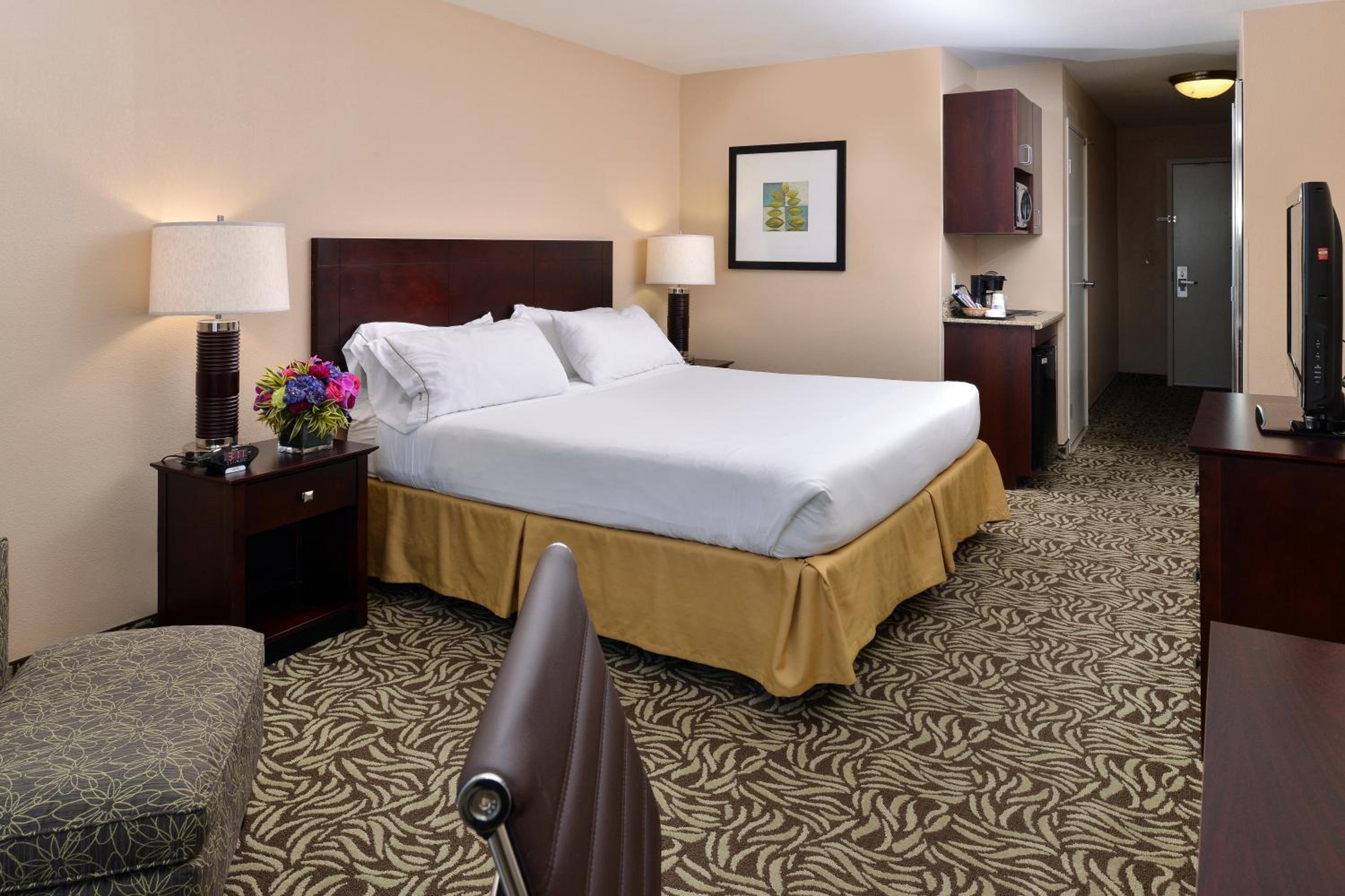 Standard Room - Photo 1