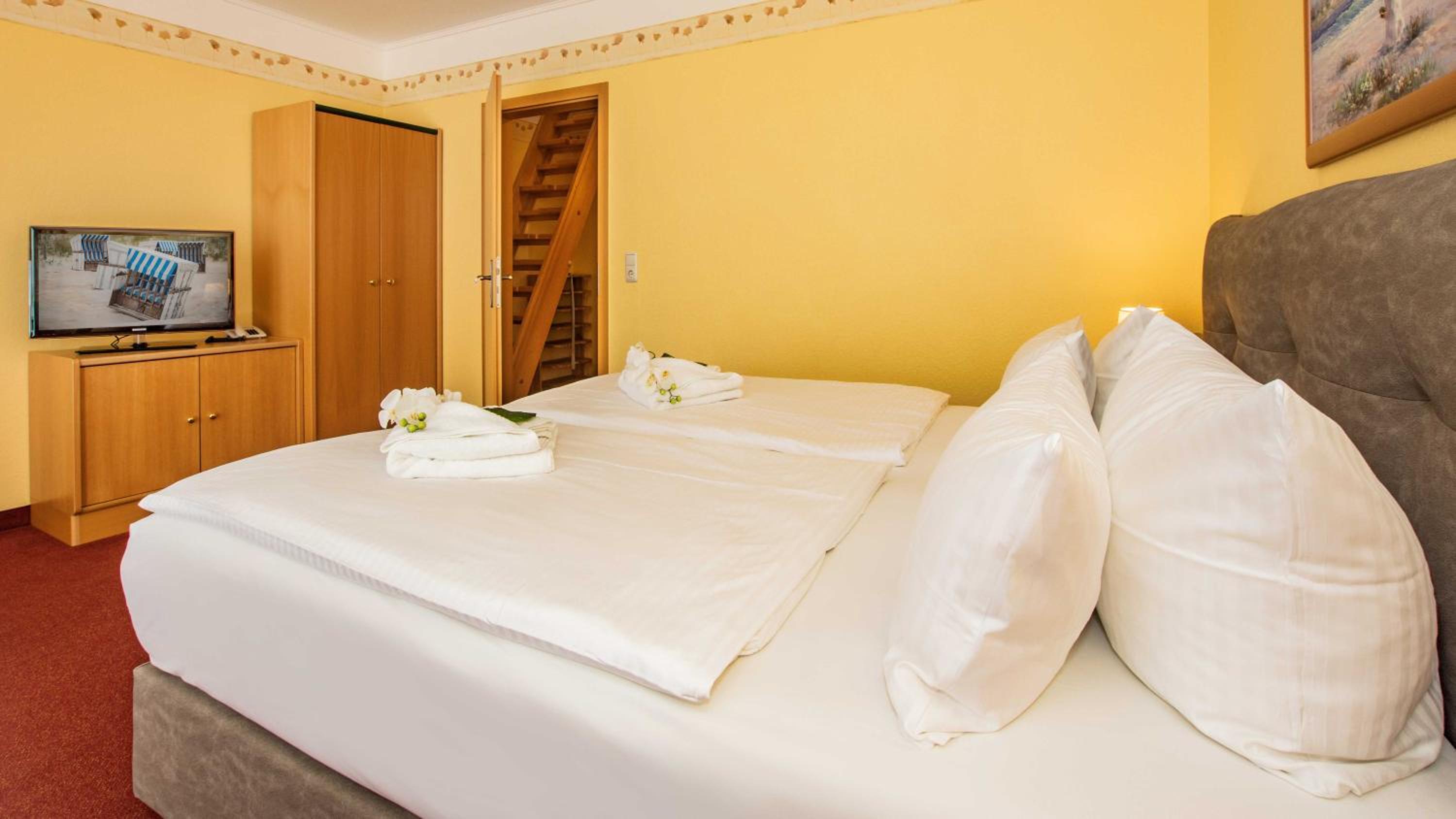 Deluxe Double Room photo 3