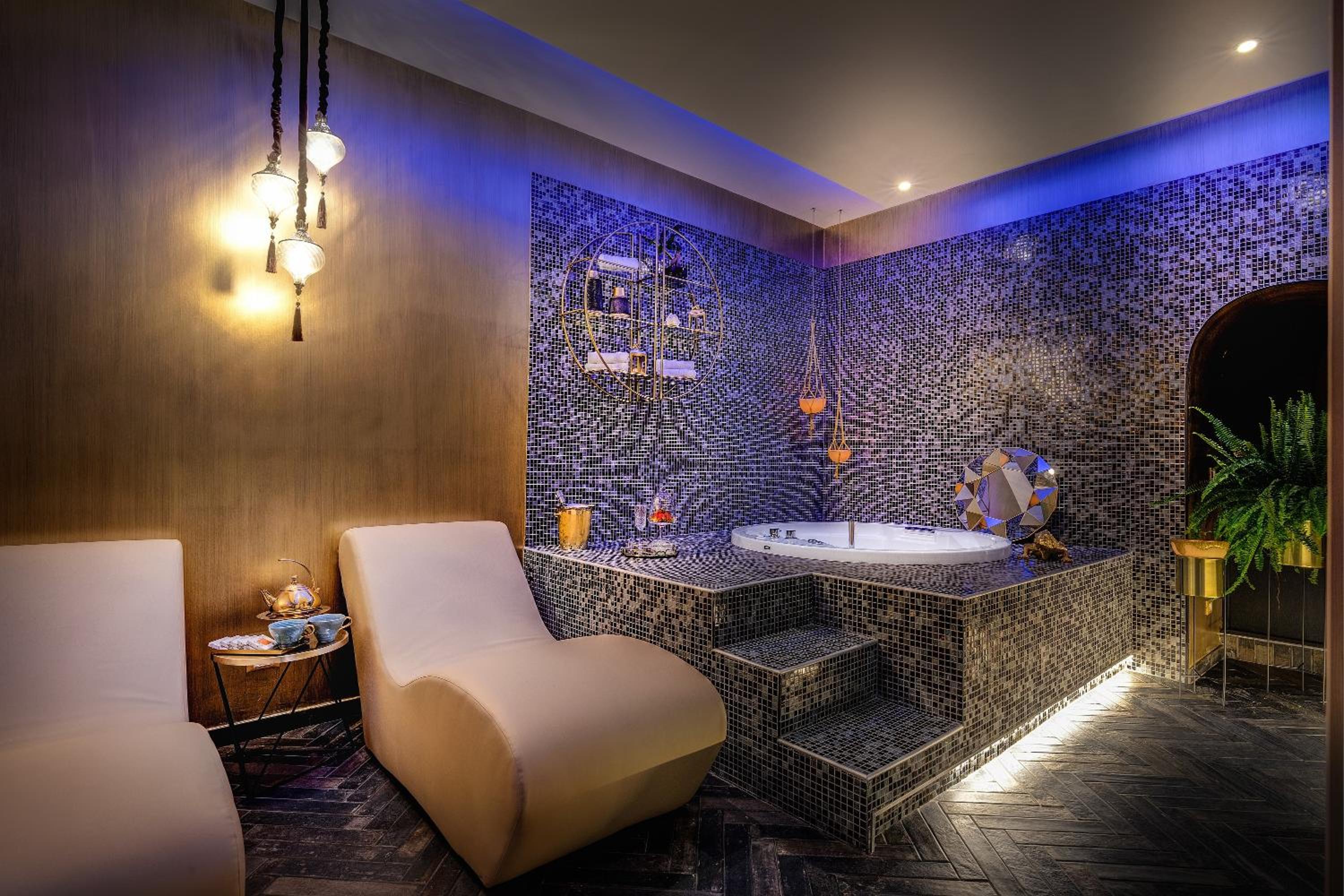 Superior Double or Twin Room with Spa Access photo 2