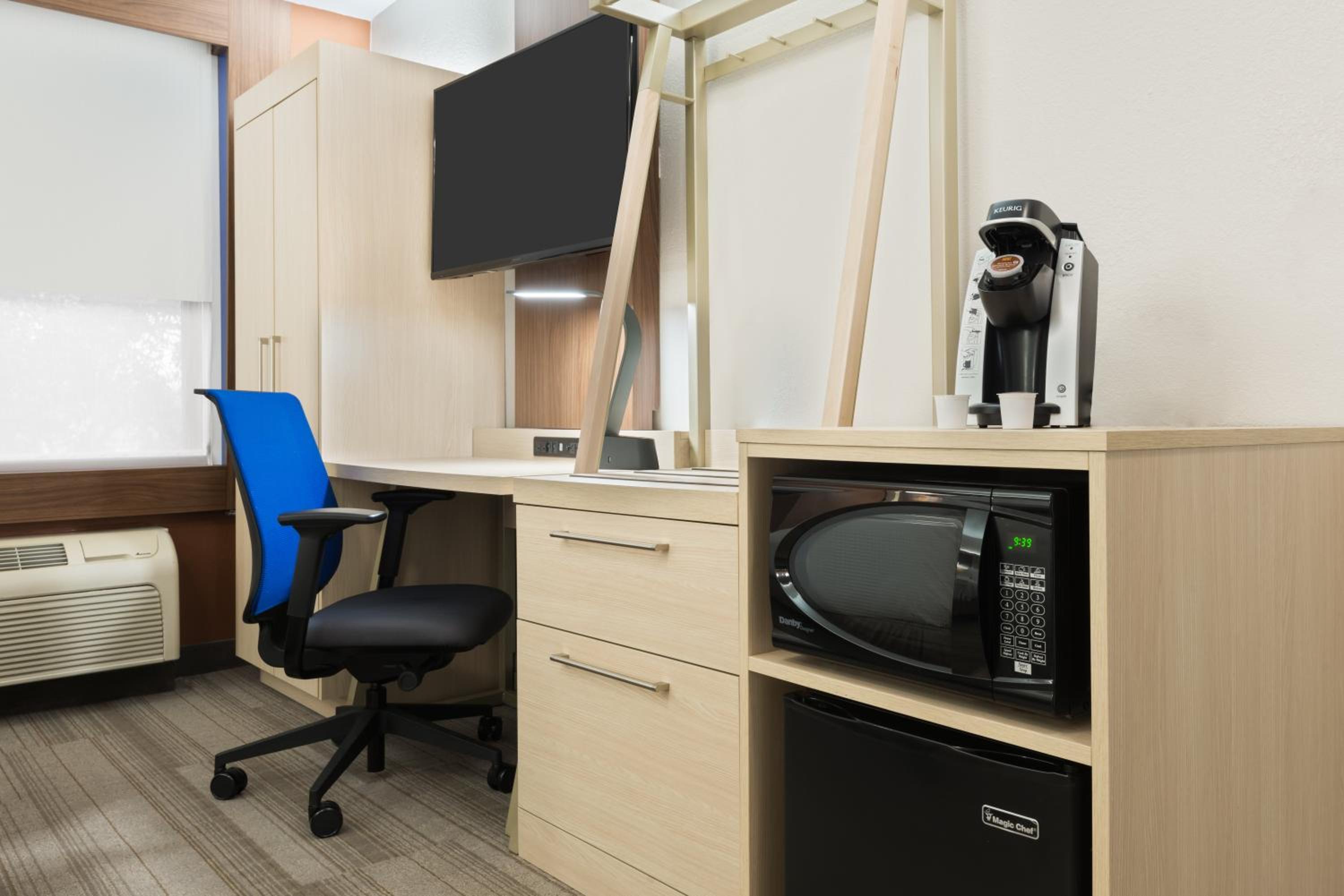 Available room