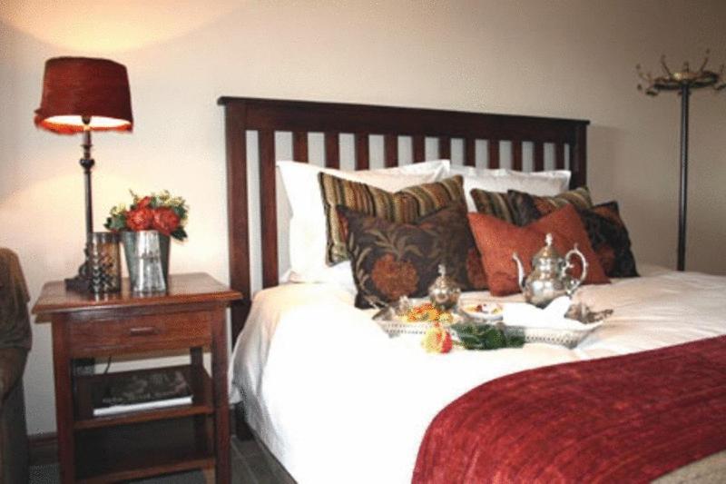 Standard Double/Twin Room photo 2