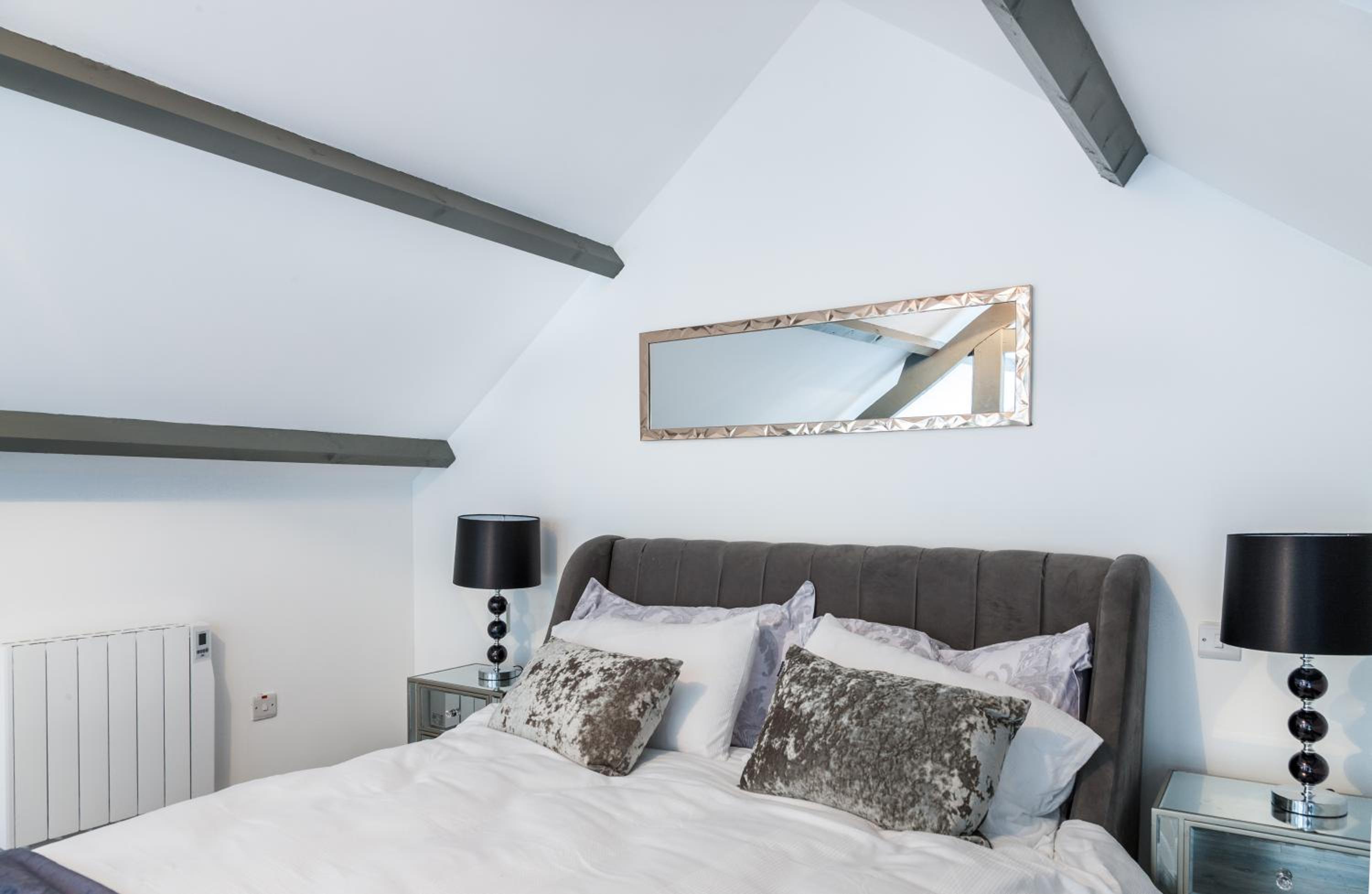 One-Bedroom House photo 2