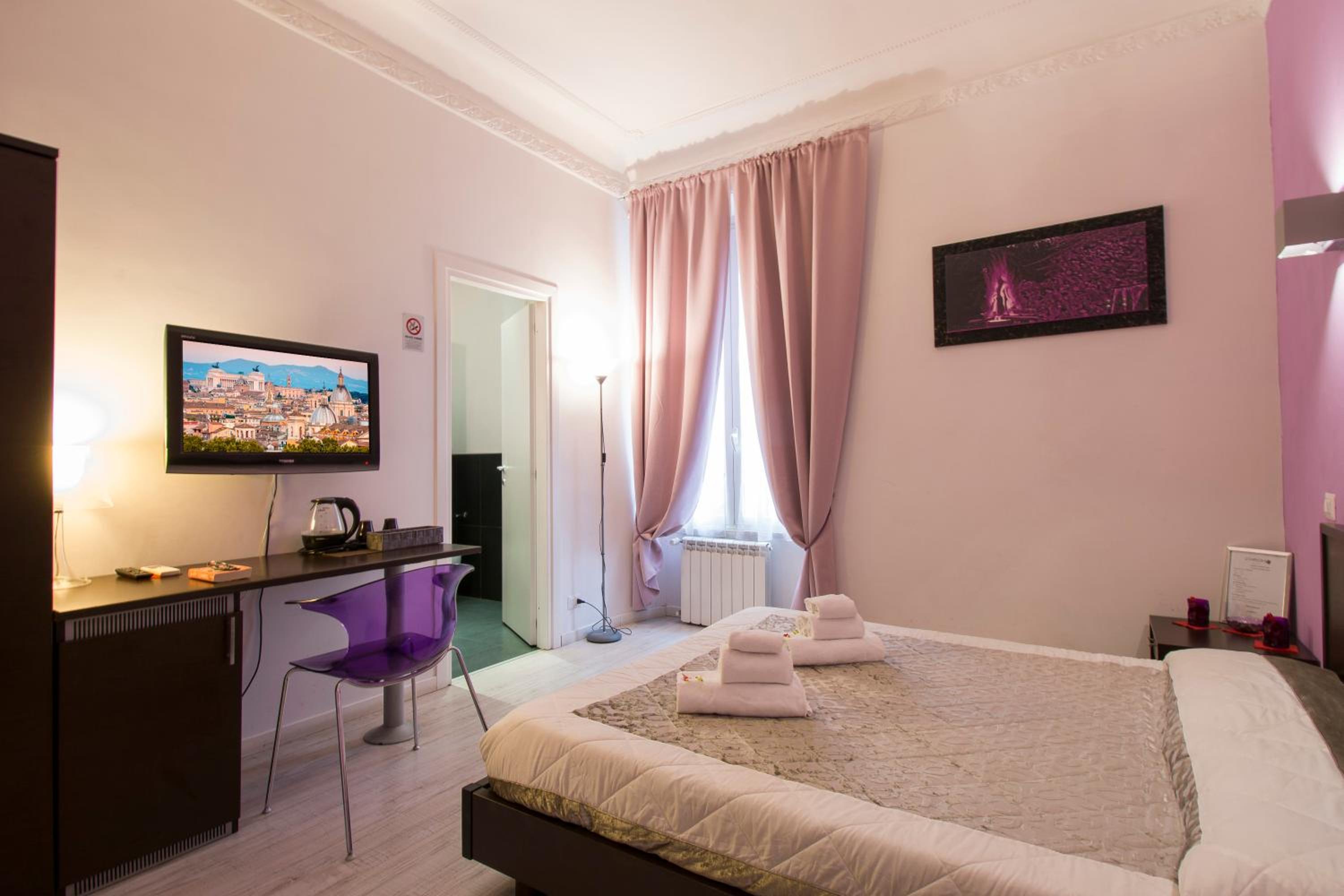 Double or Twin Room photo 1