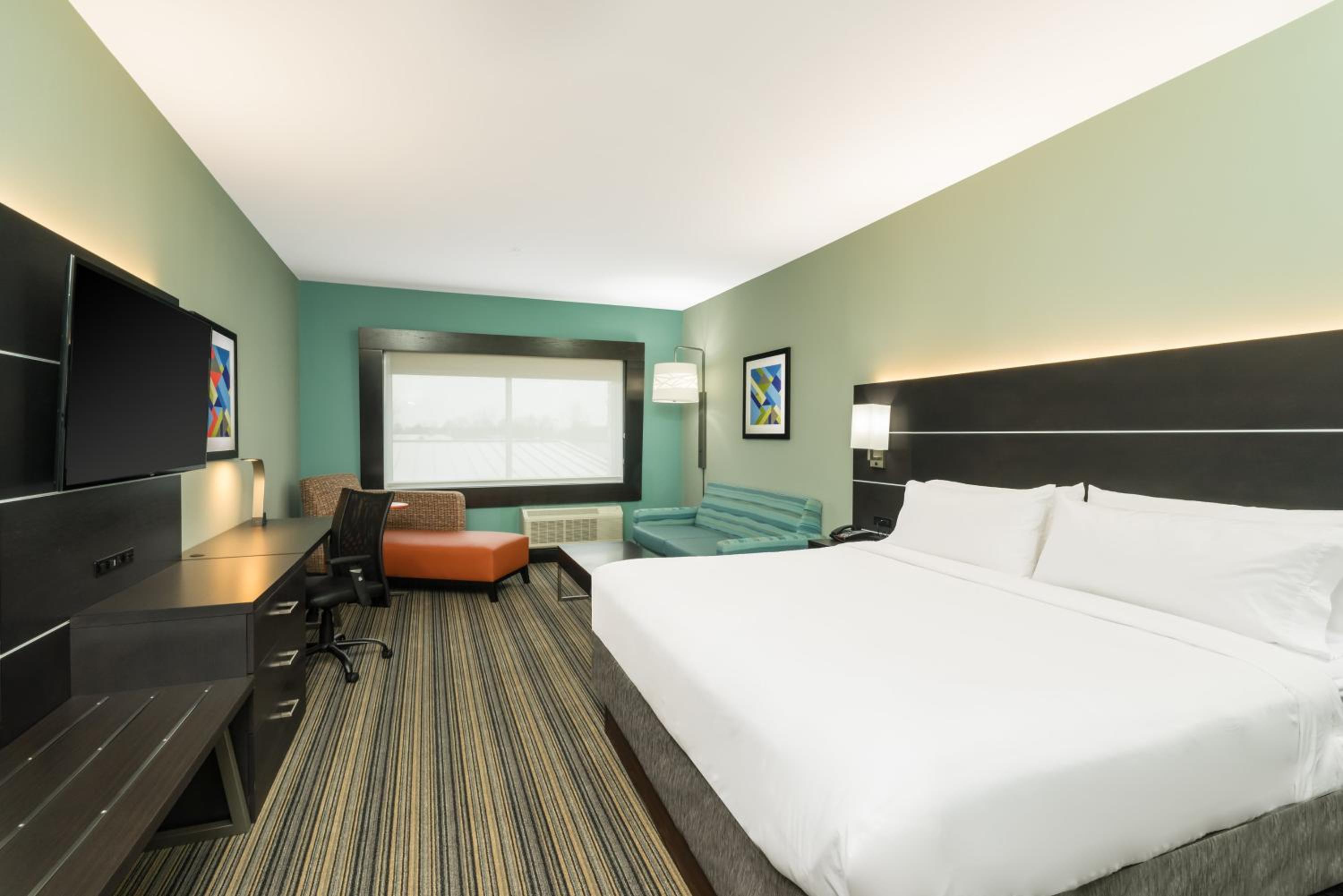 King Suite - Communication Accessible photo 2