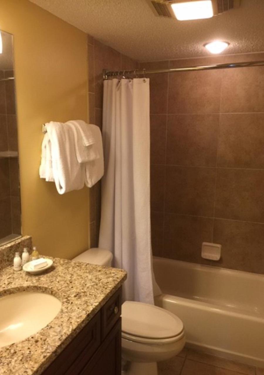 One-Bedroom Villa - Photo 3