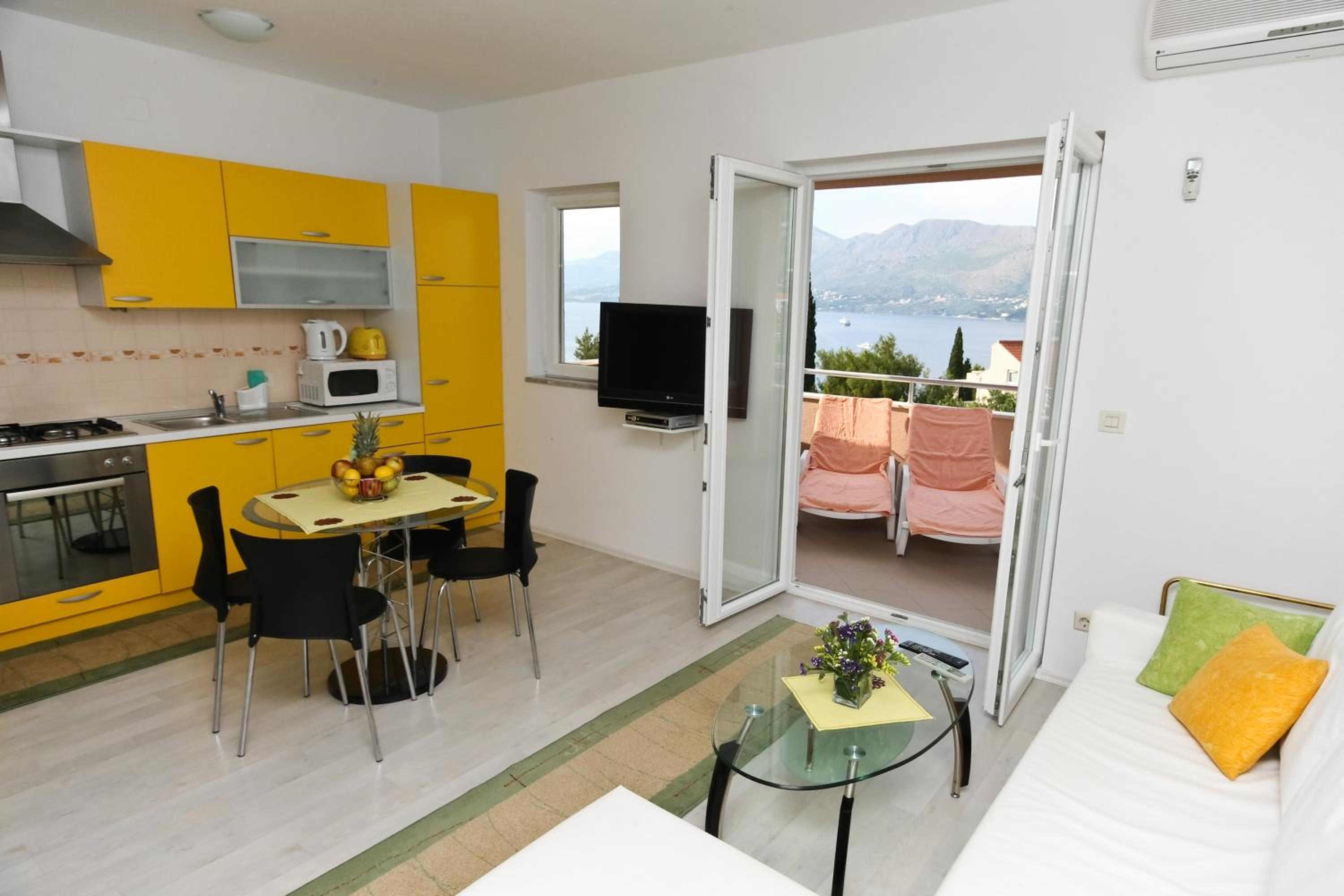Apartment with Sea View photo 1