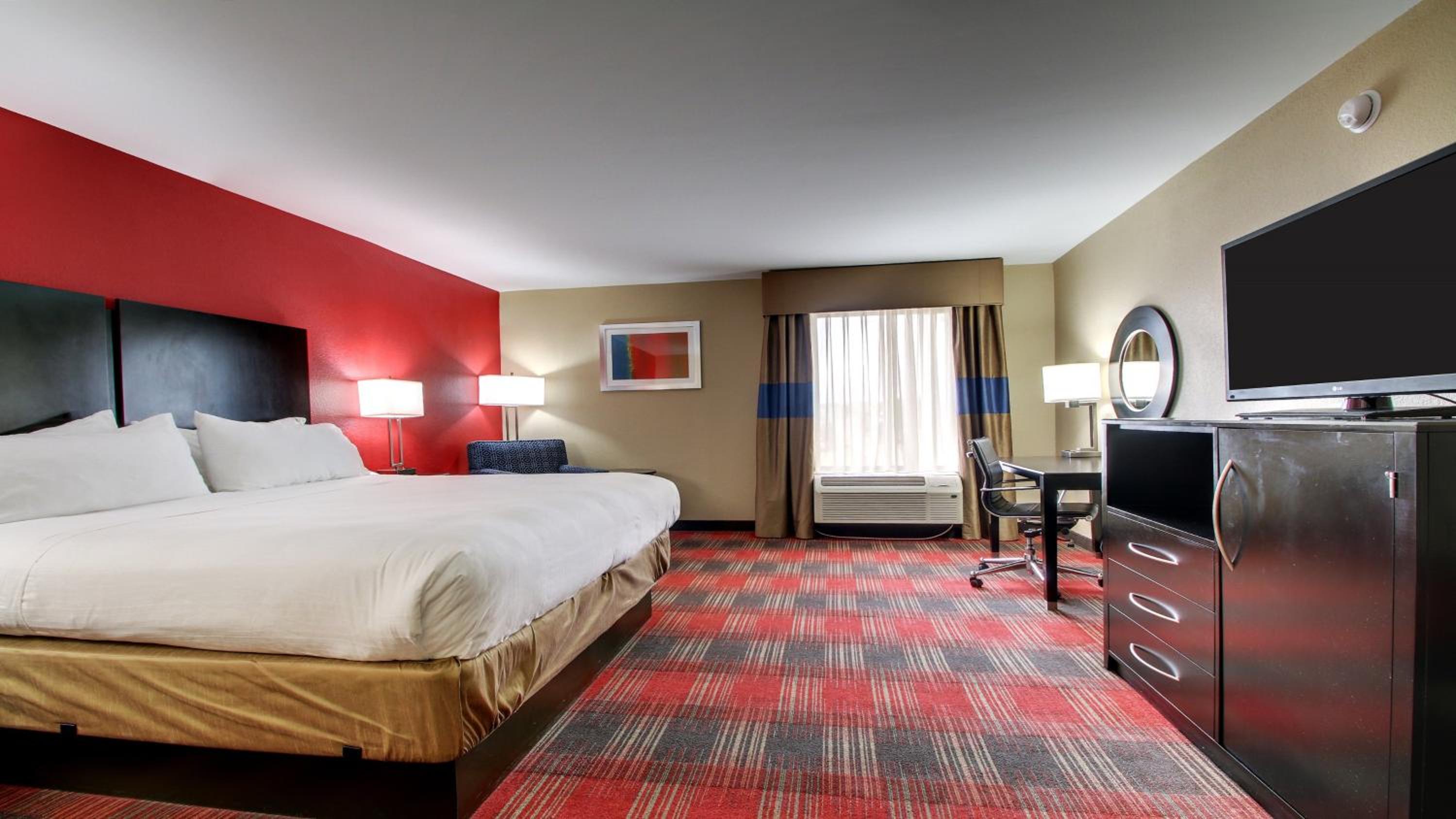 Standard King Room - Photo 1