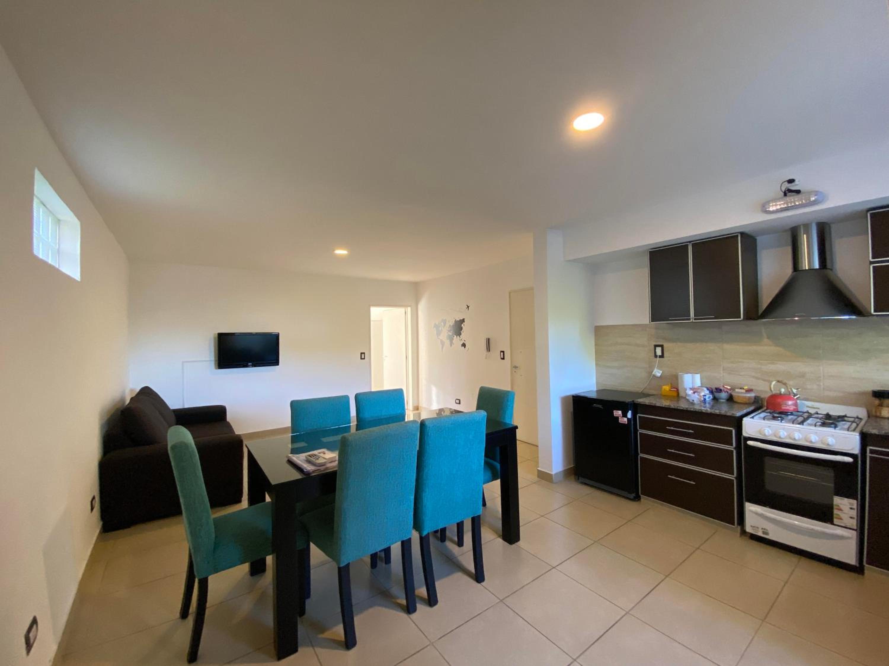 Apartment photo 2