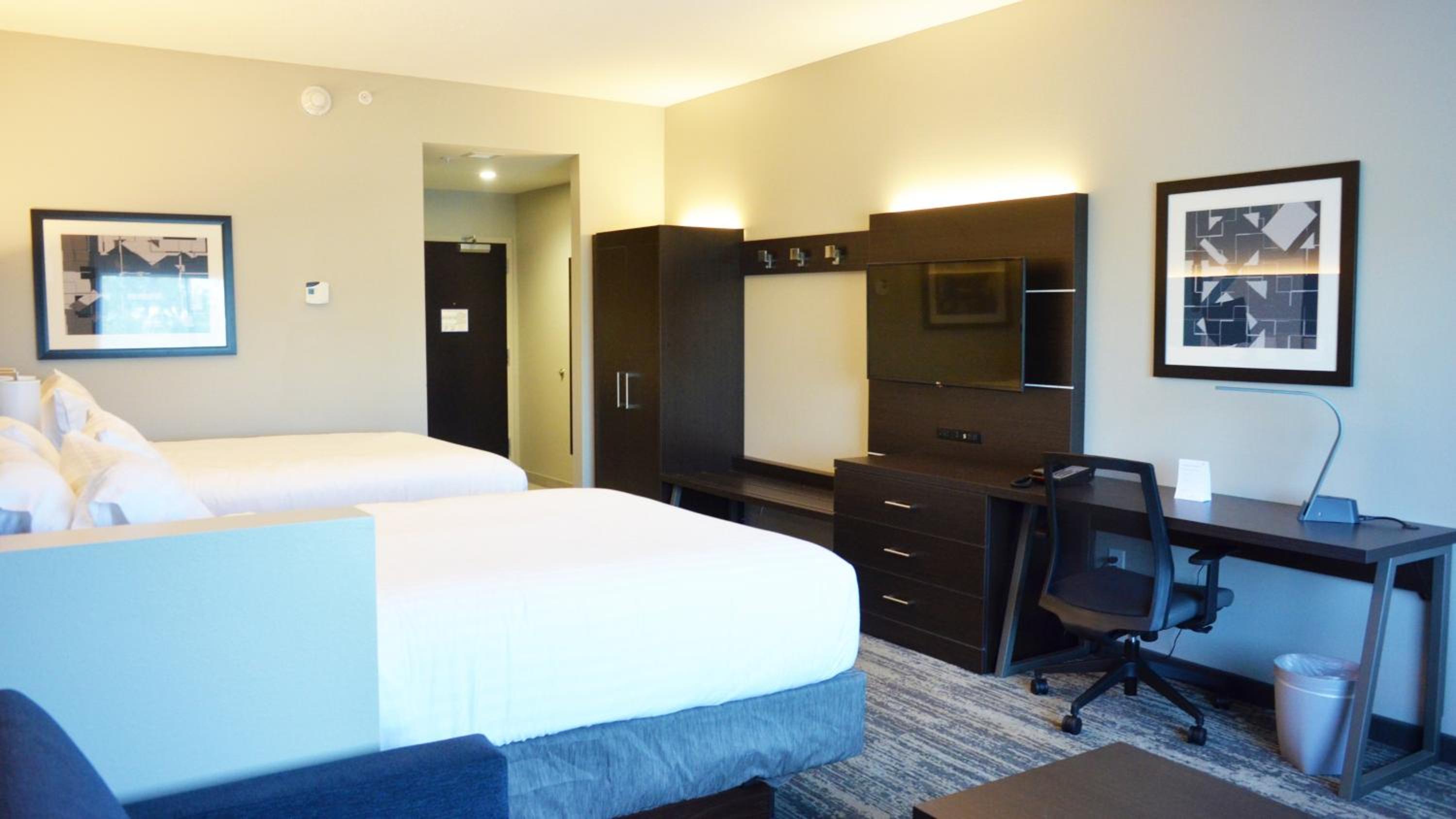 Suite with Two Queen Beds - Communications Access