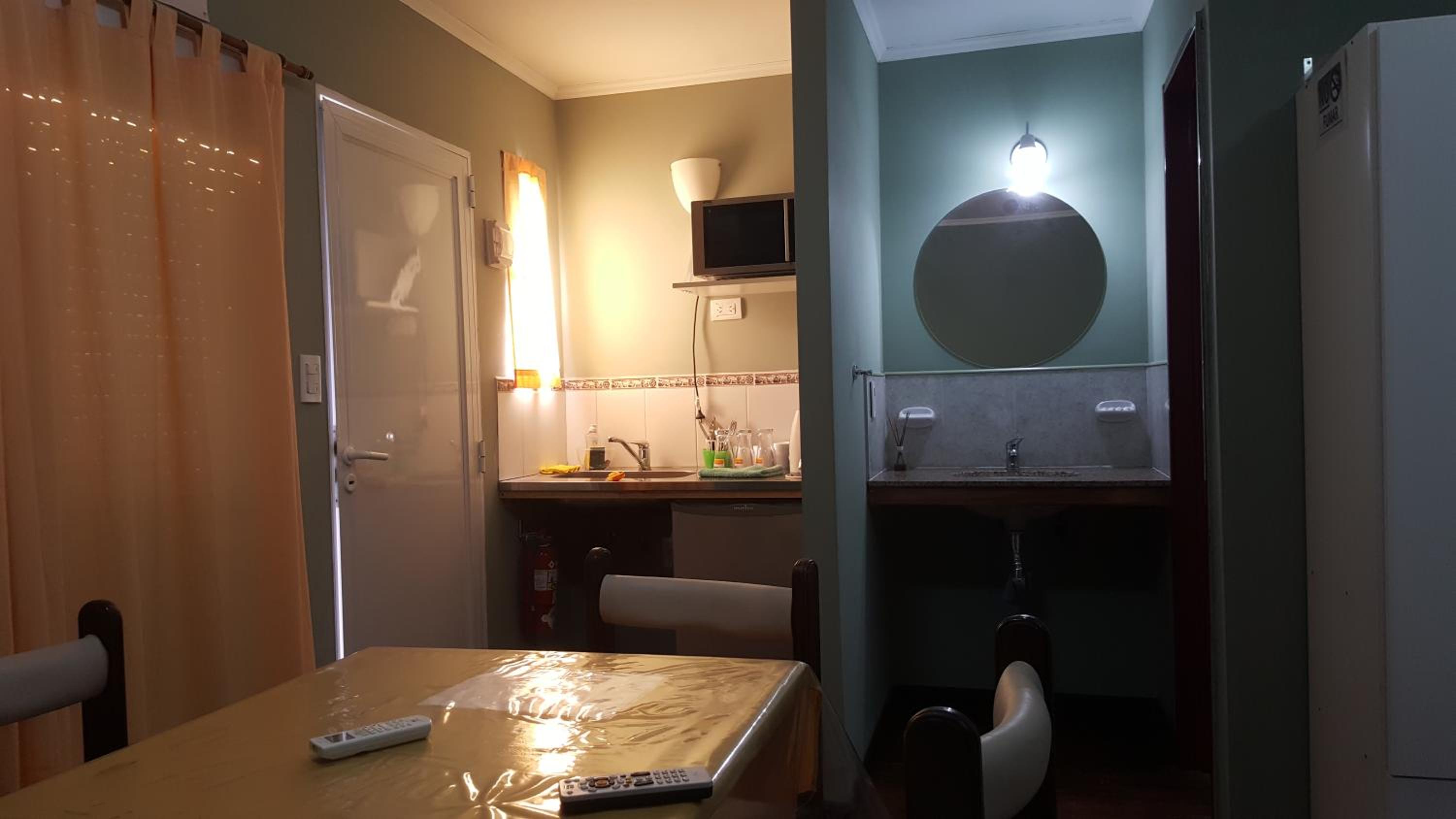 Apartment photo 3