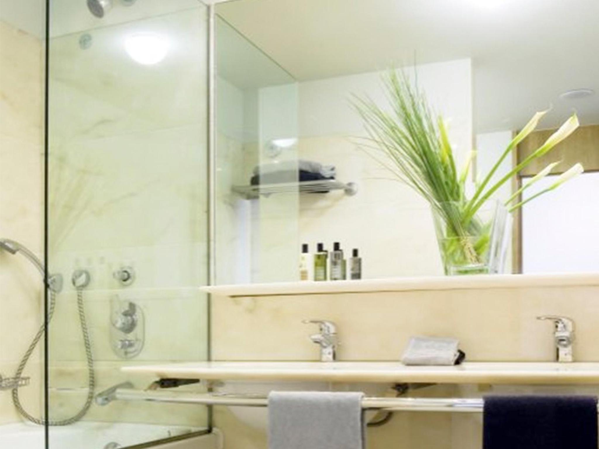 Superior Double Room with Sea View - Photo 2