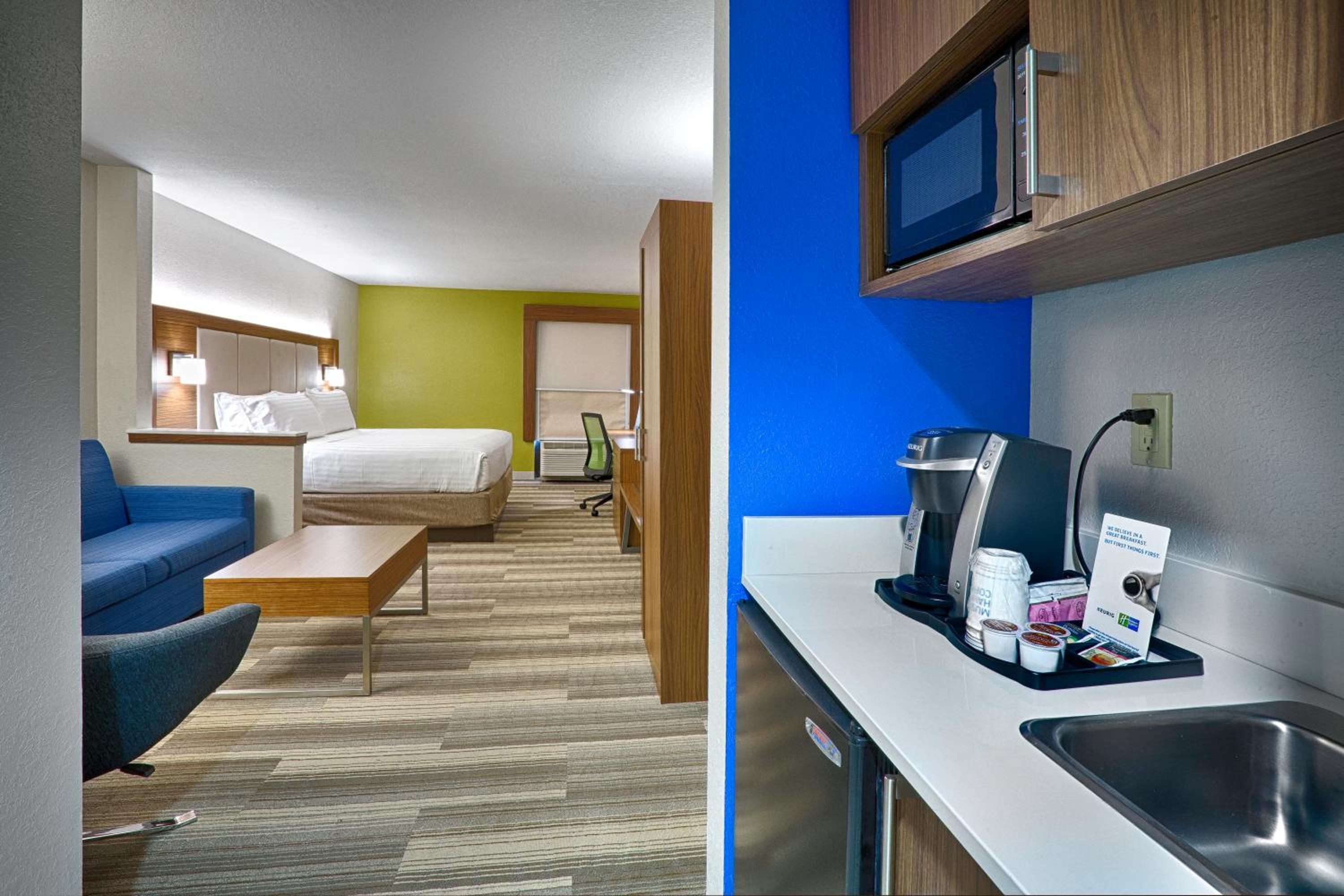 King Suite - Photo 1