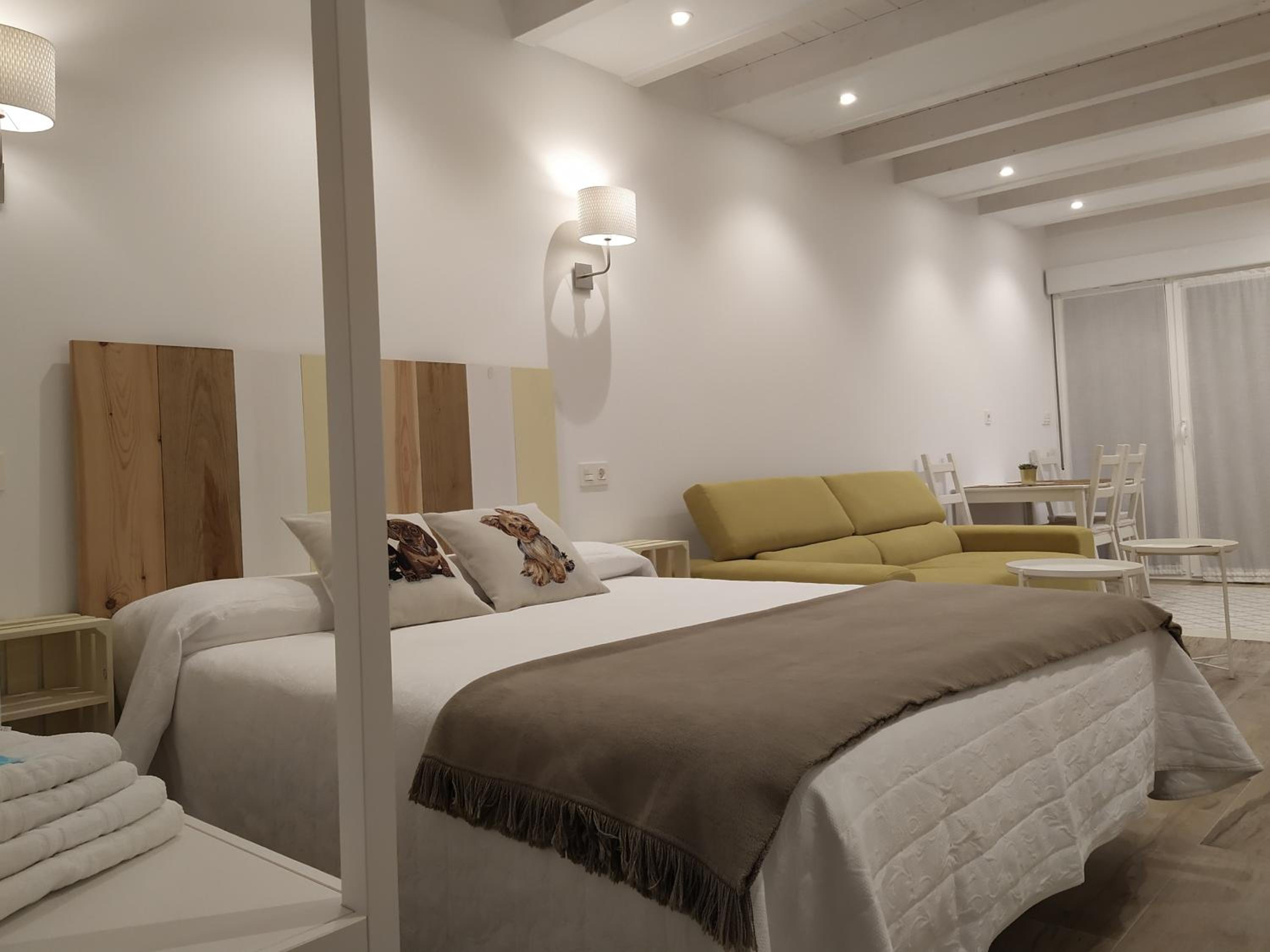 Studio Apartment photo 3