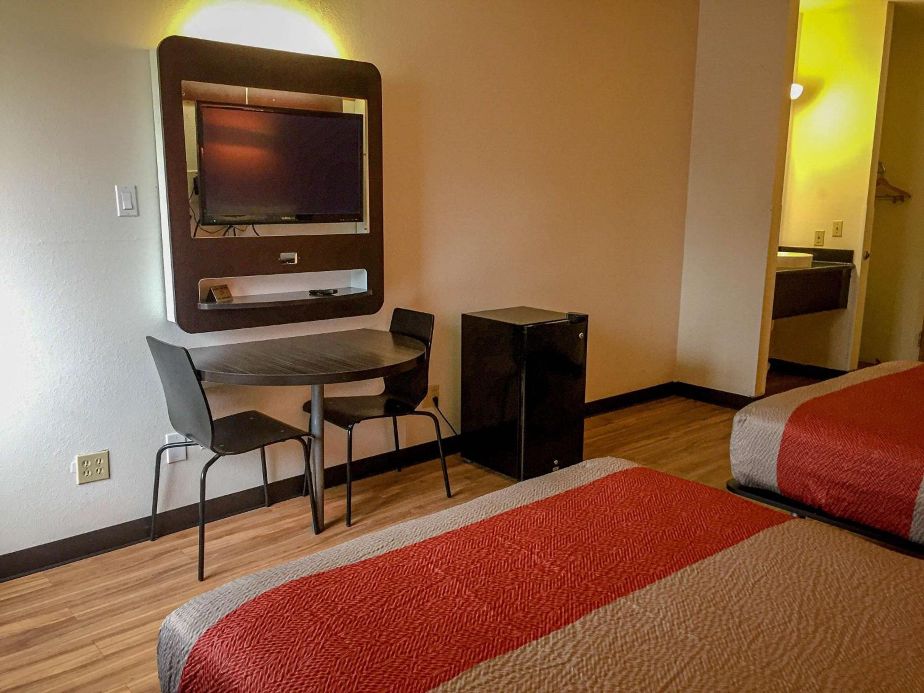 Deluxe Quadruple Room - Non-Smoking - Photo 6