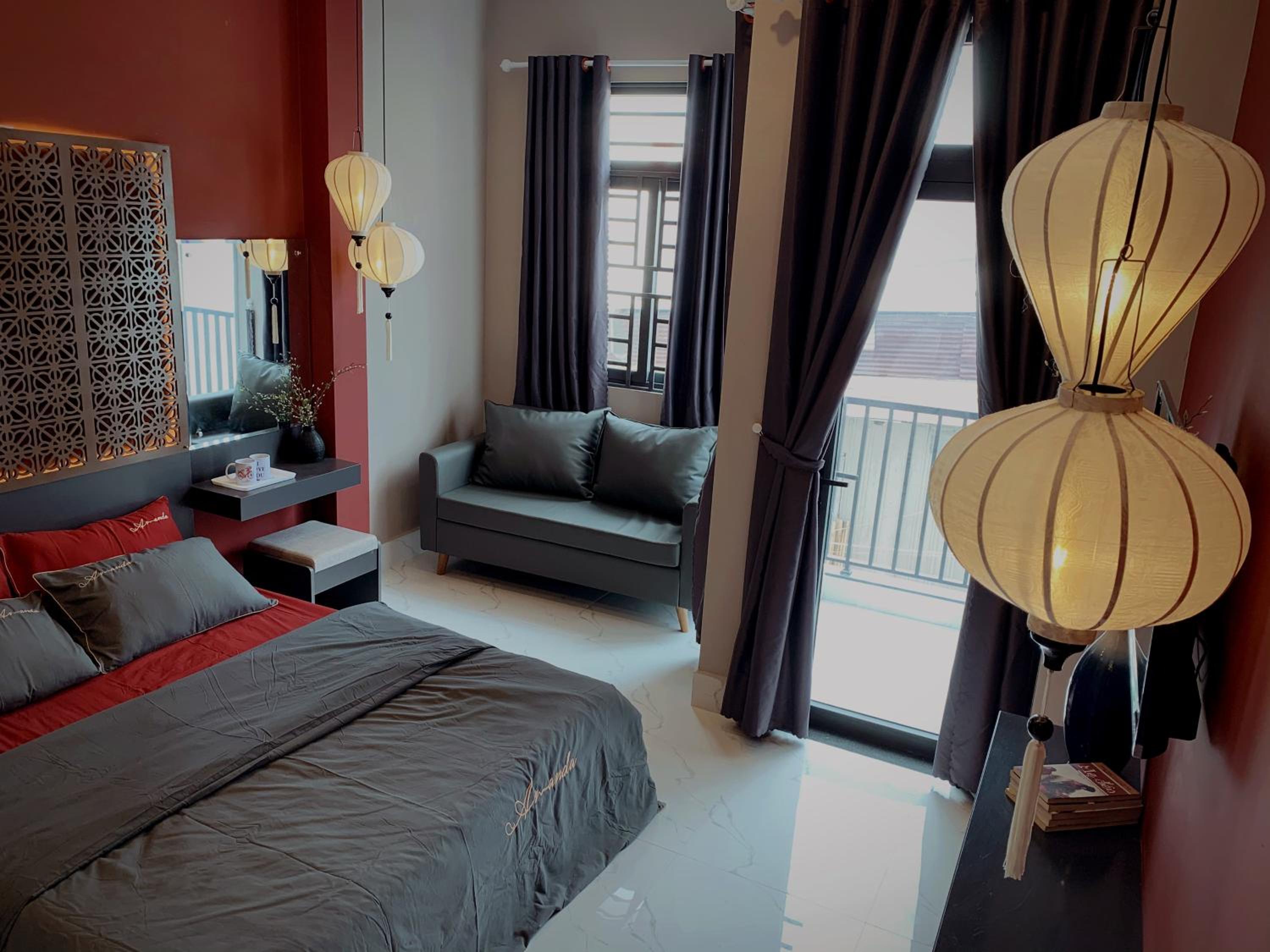 Deluxe Double Room with Balcony - Photo 4
