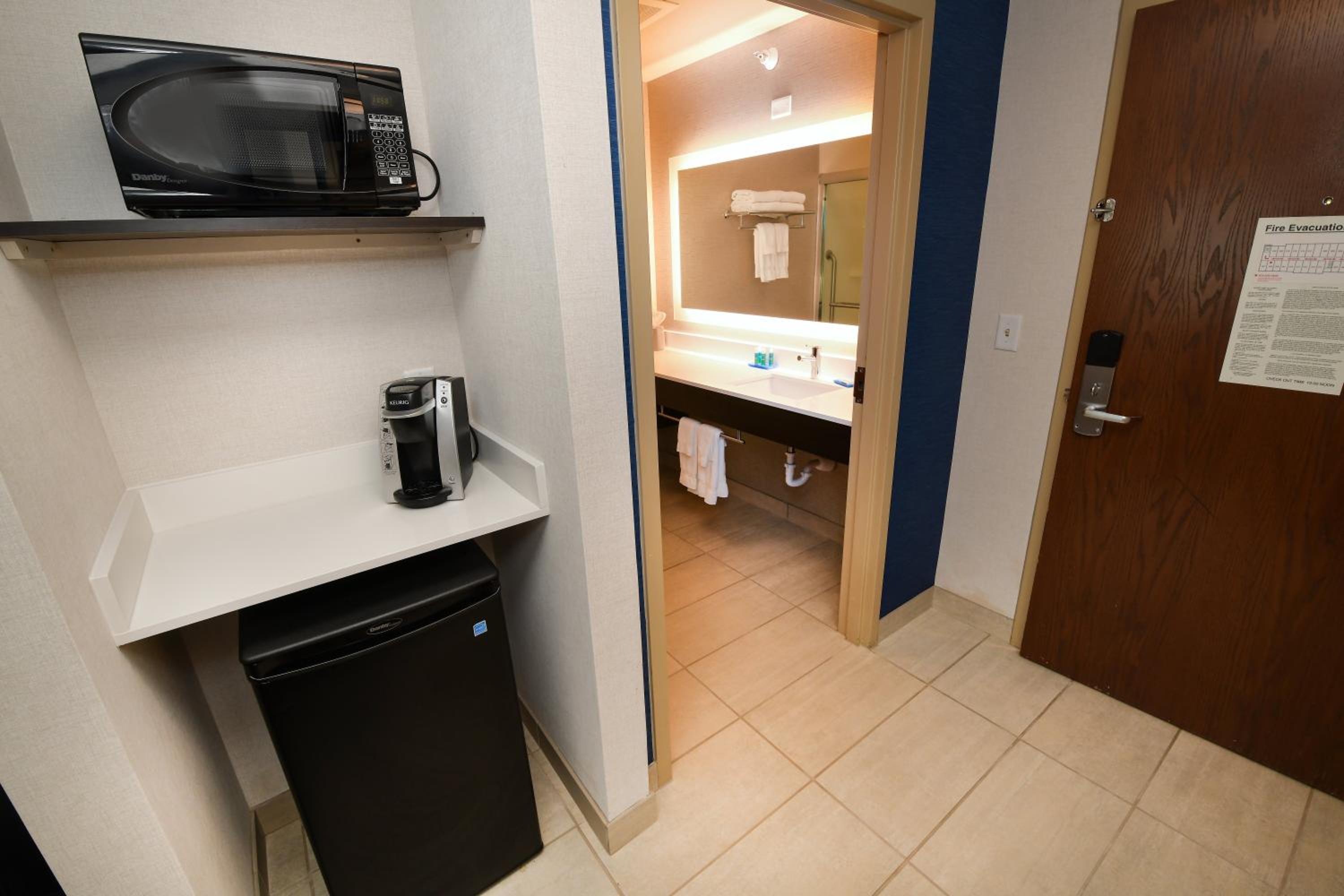 Standard Room - Photo 2
