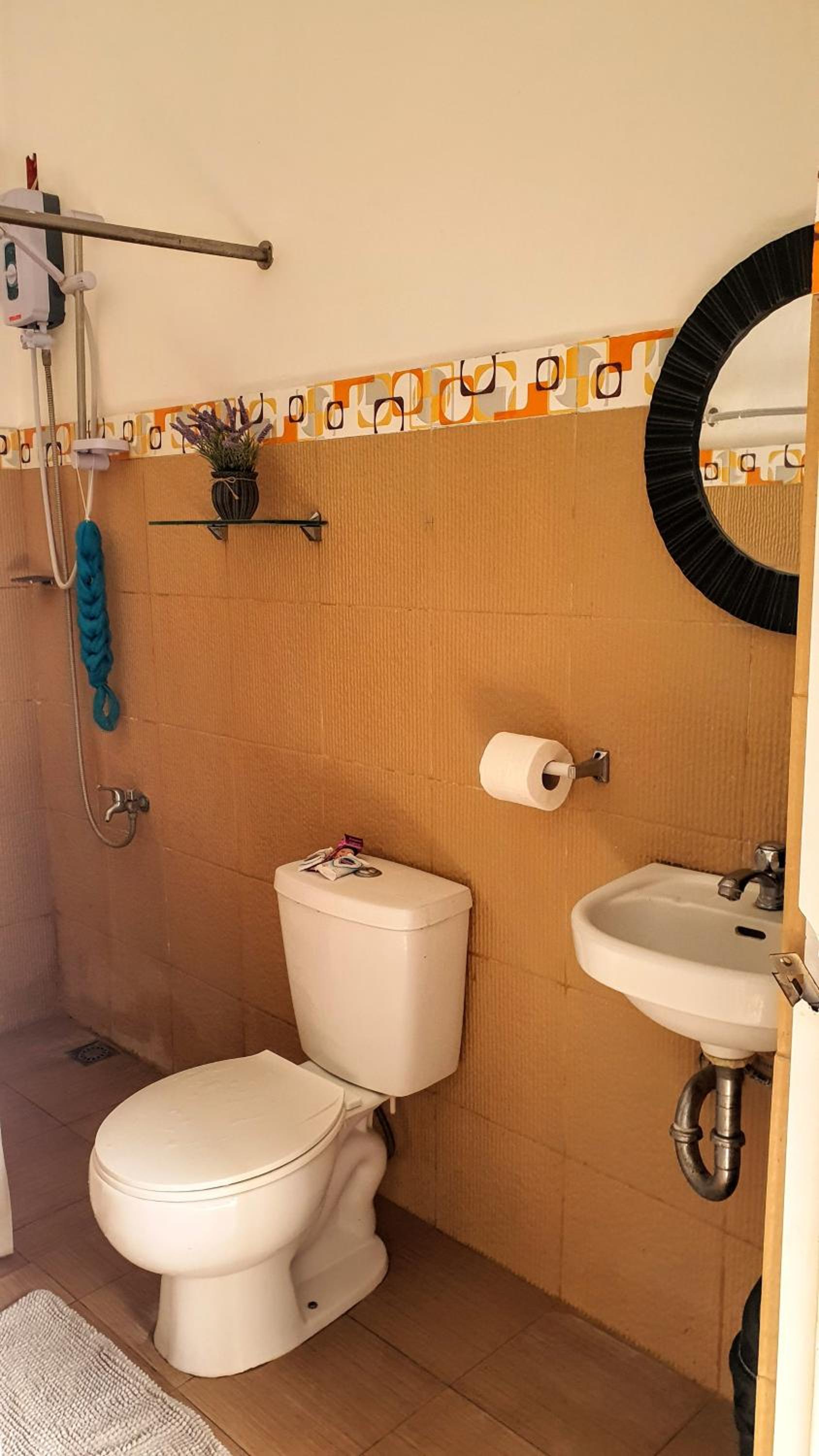 Deluxe Queen Room - Photo 5