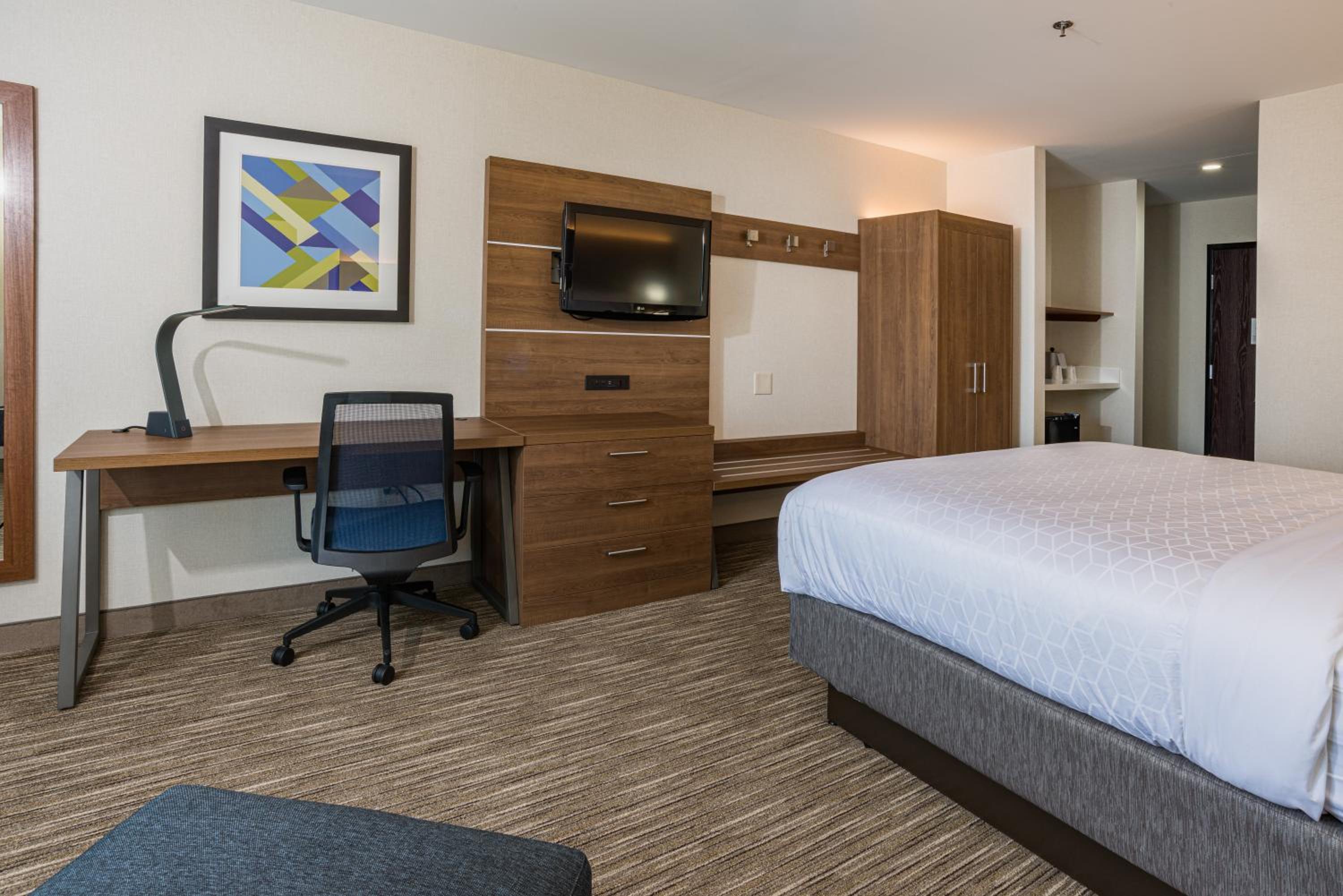 King Suite - Photo 1