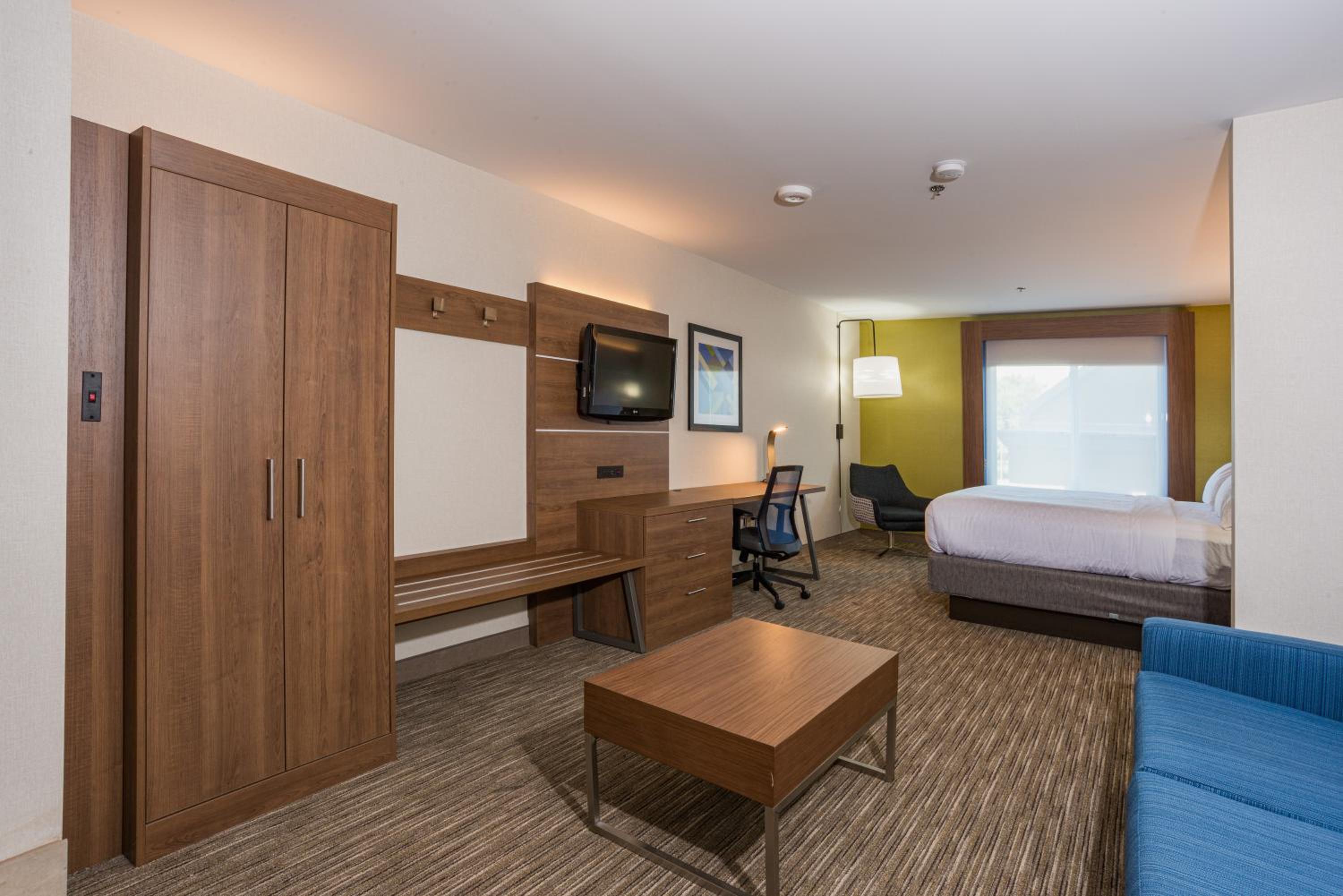 King Suite - Photo 4