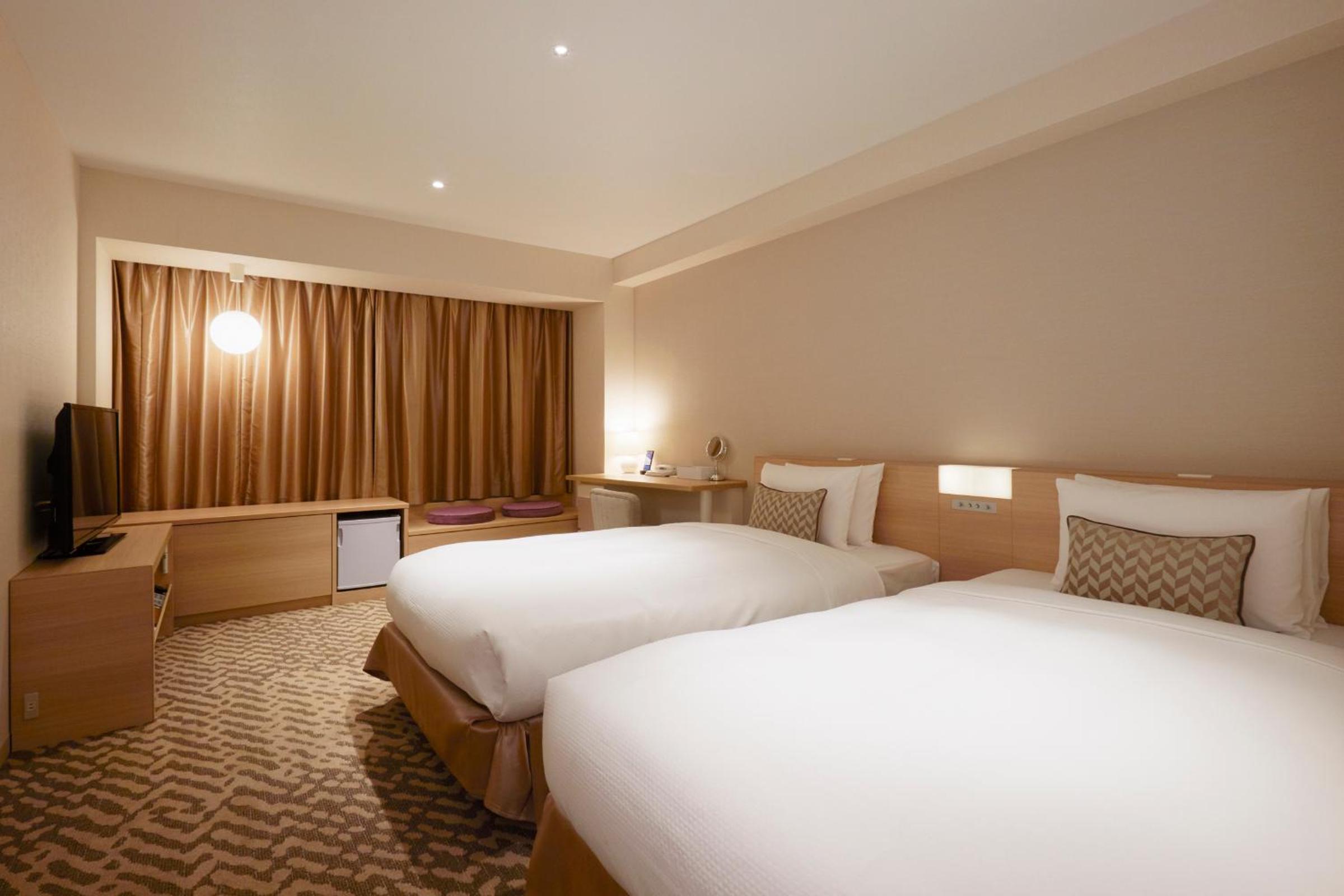 Standard Twin Room - Non-Smoking - Photo 1