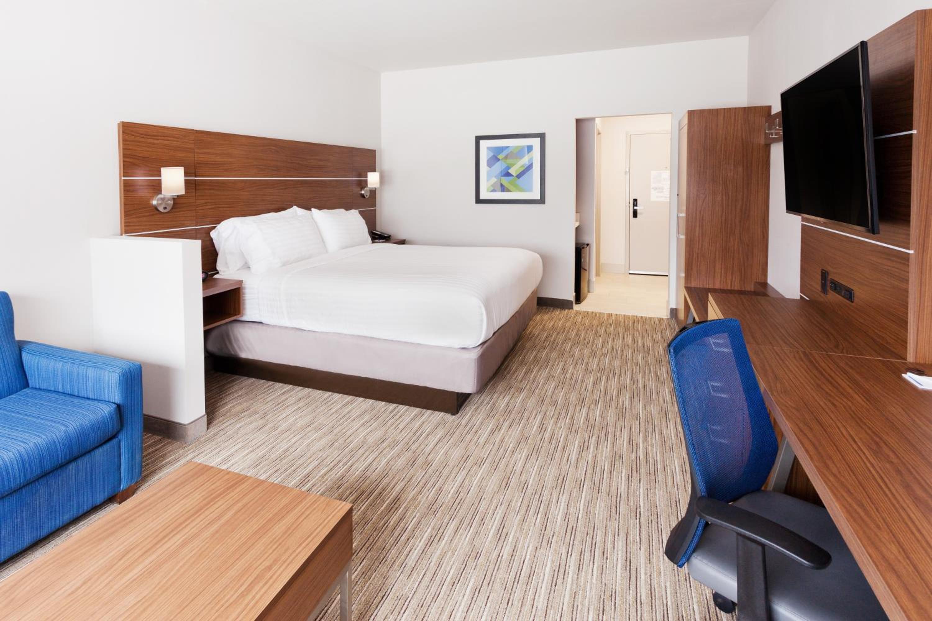 King Suite - Disability Access photo 3