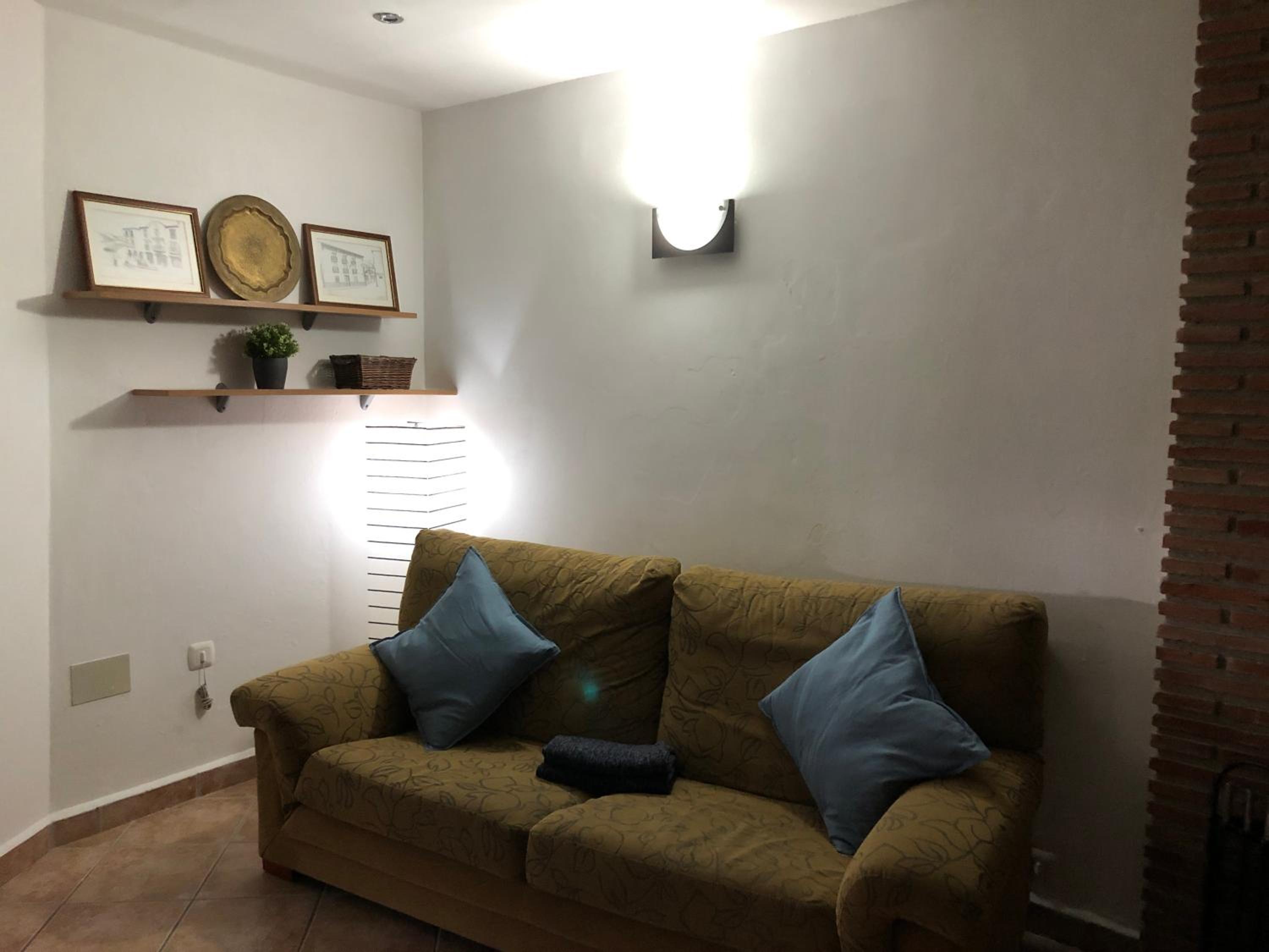 One-Bedroom Apartment with Fireplace - Photo 3