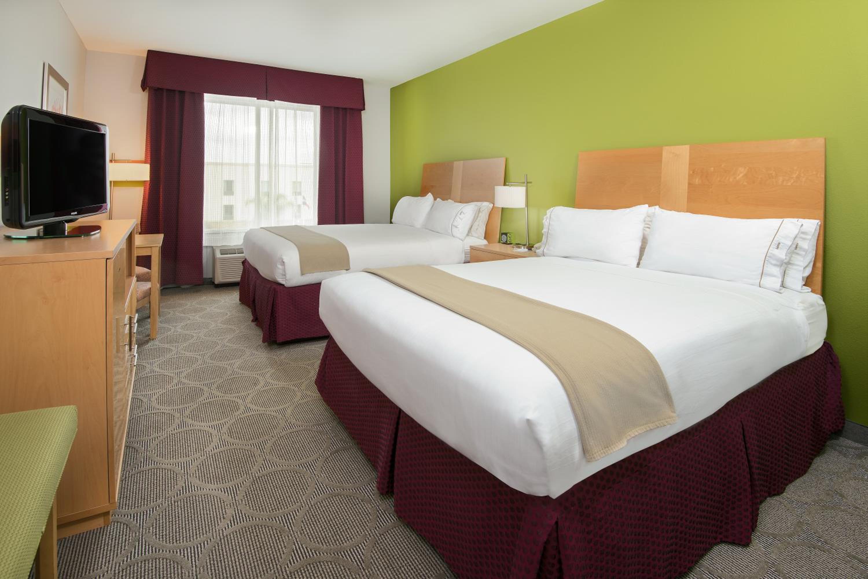 Standard Queen Room with Two Queen Beds - Photo 1
